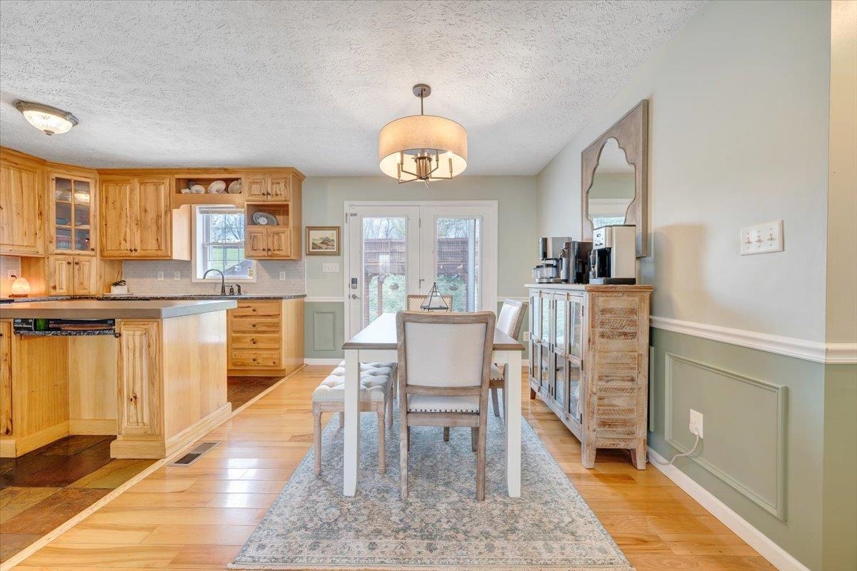 5323 Crossbow Drive