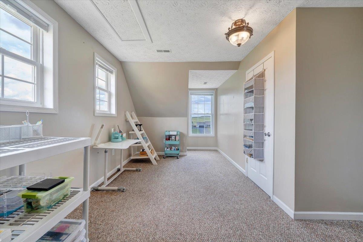 5323 Crossbow Drive