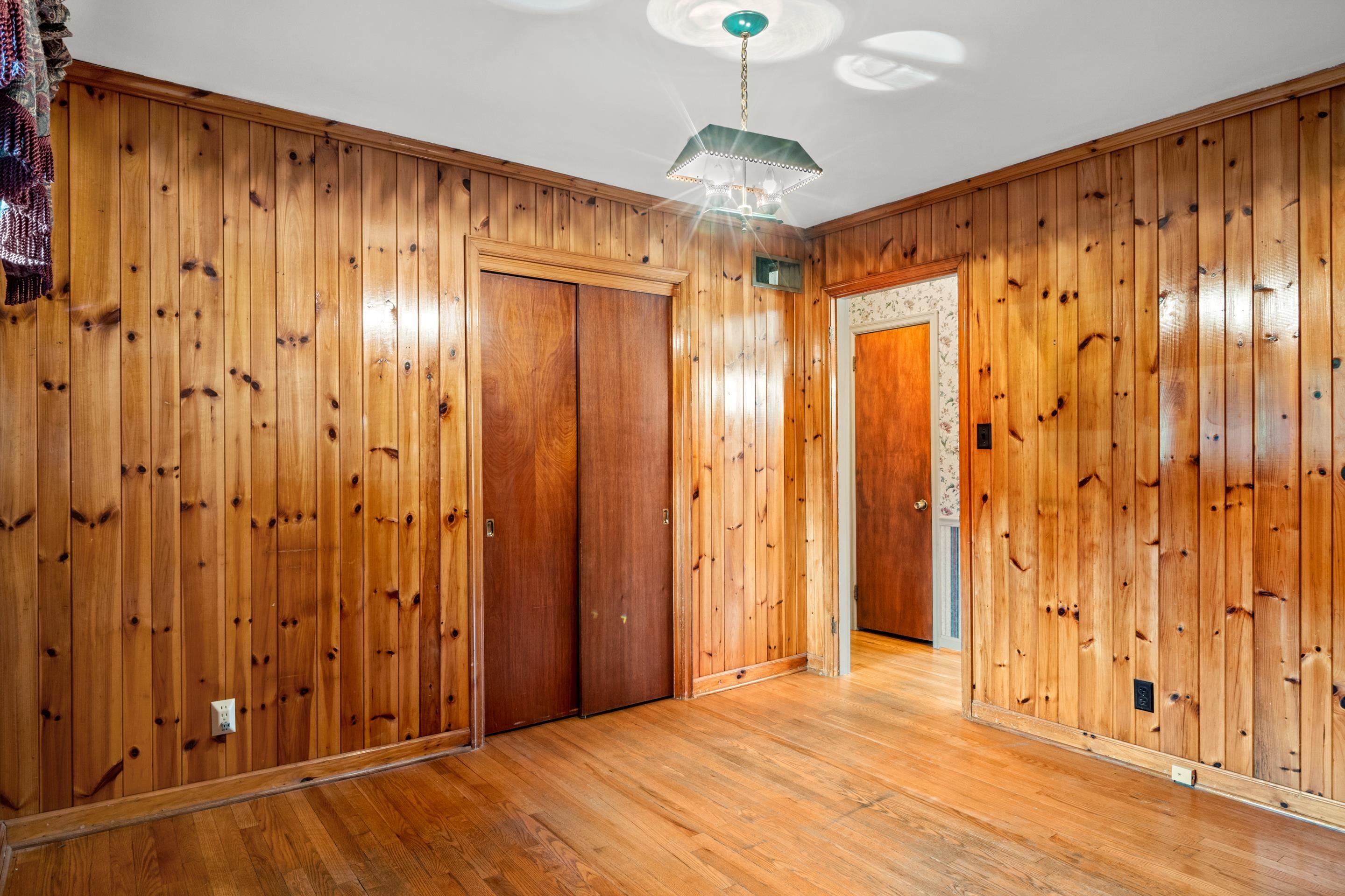 104 Arnold Avenue