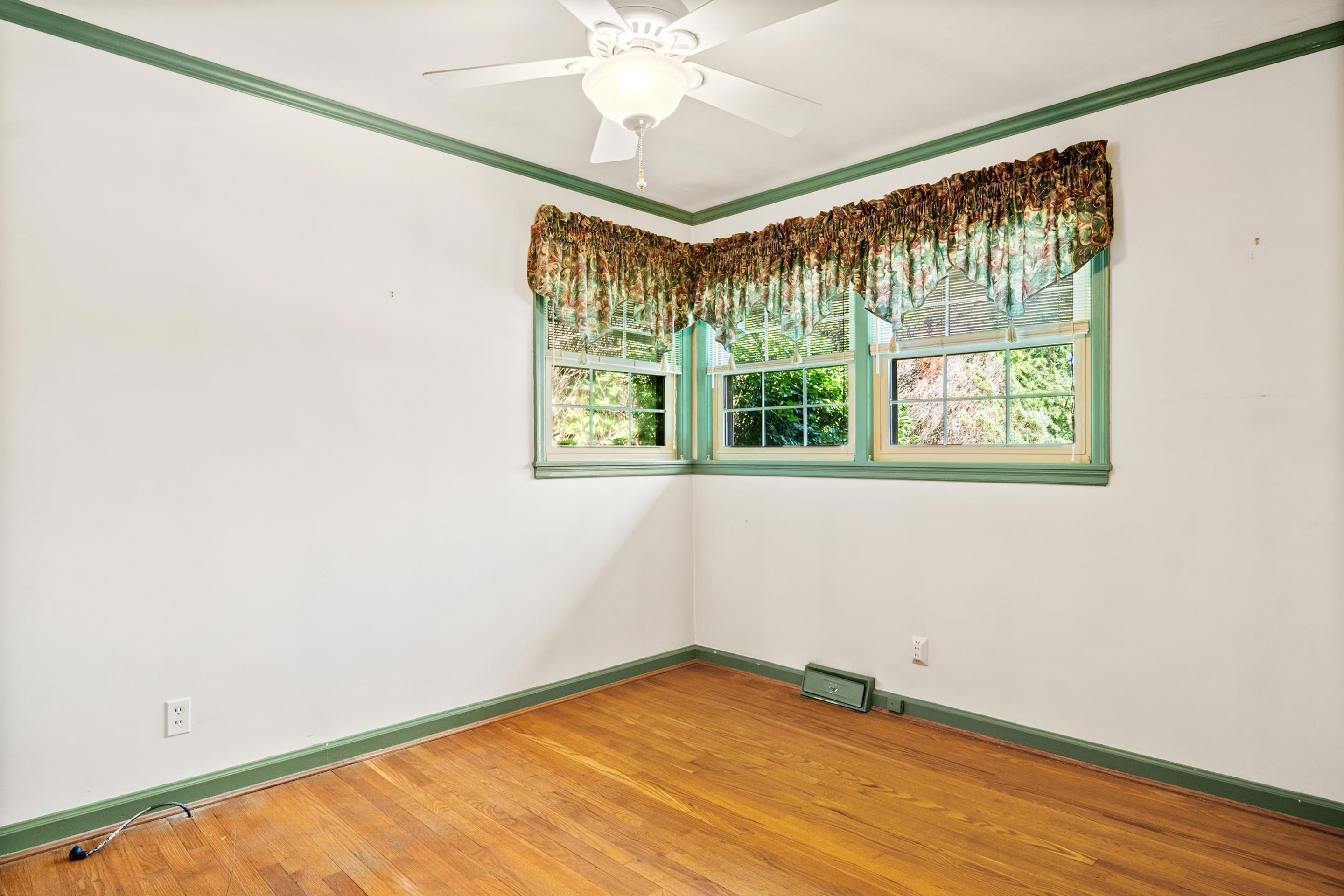 104 Arnold Avenue
