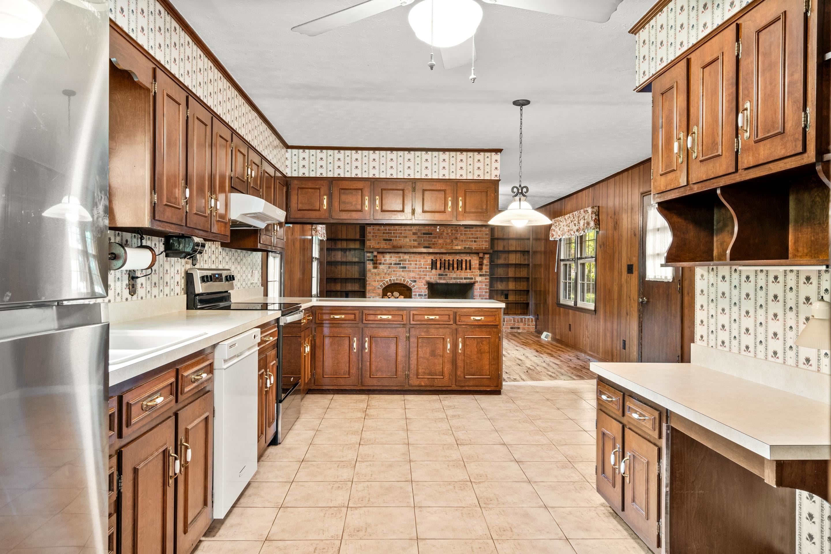 104 Arnold Avenue
