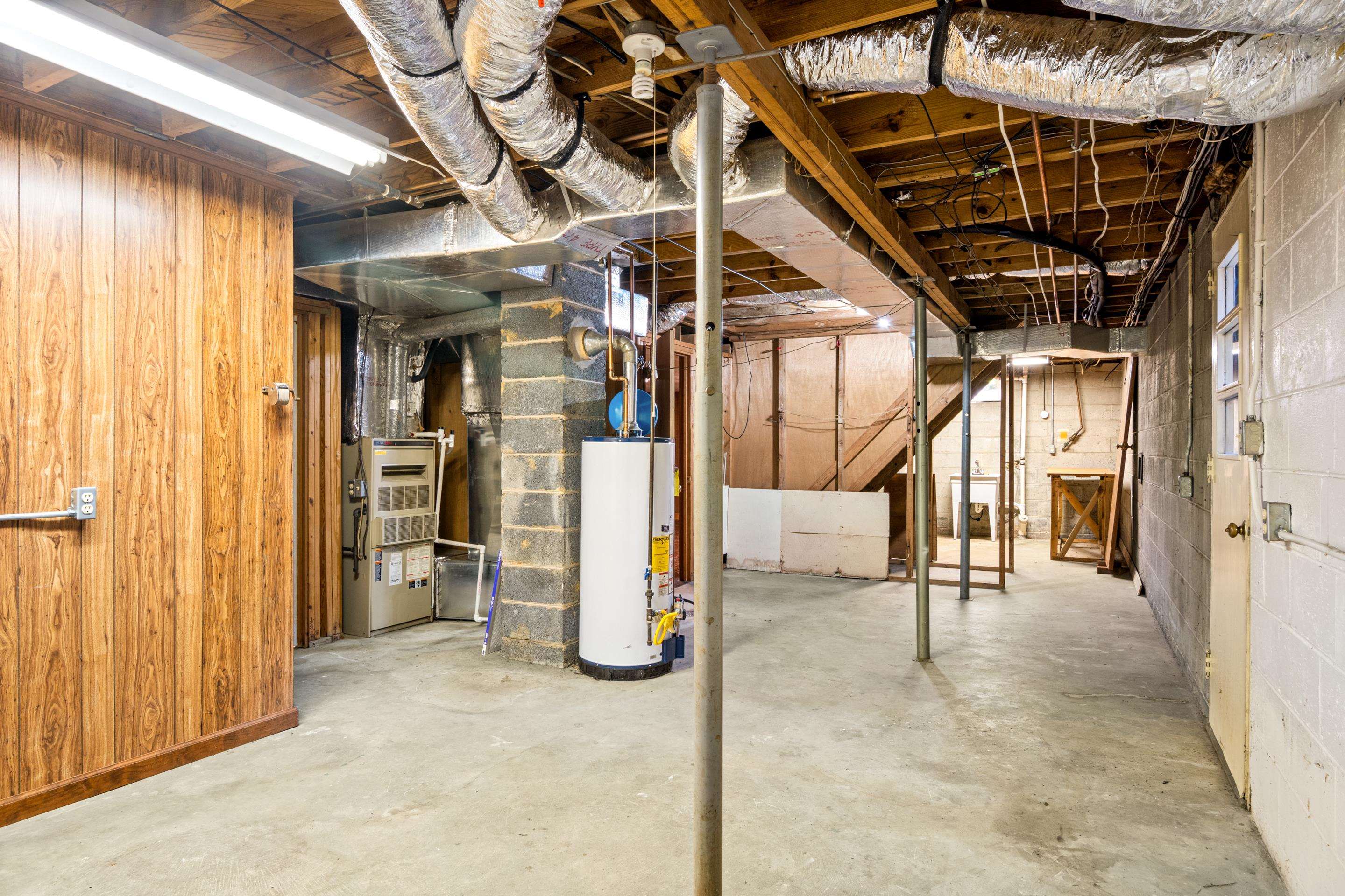 104 Arnold Avenue