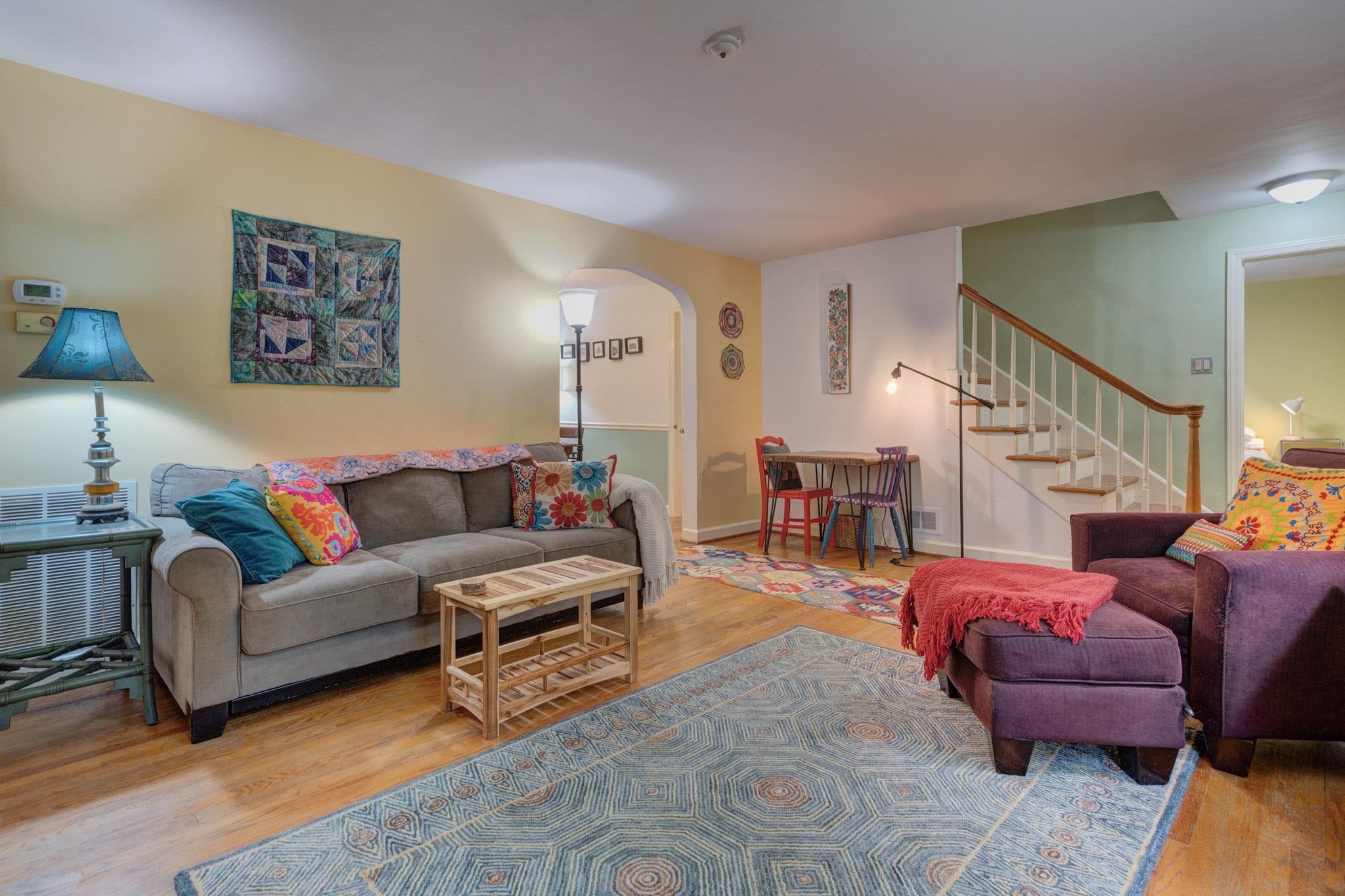 320 Sunset Boulevard