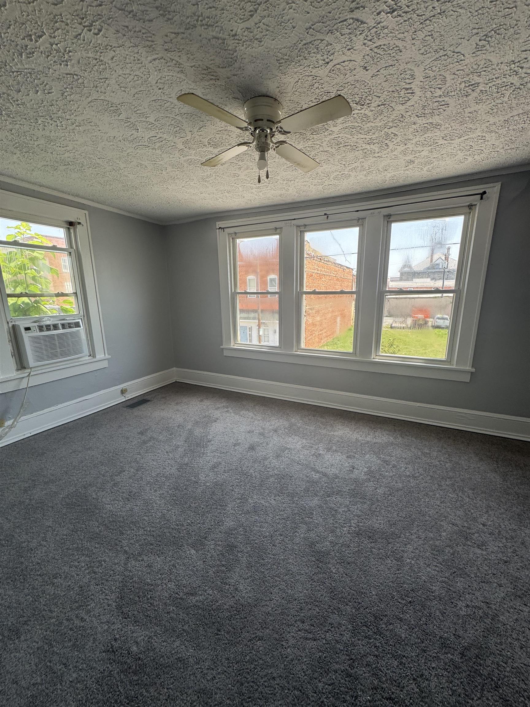 227 N Jefferson Avenue