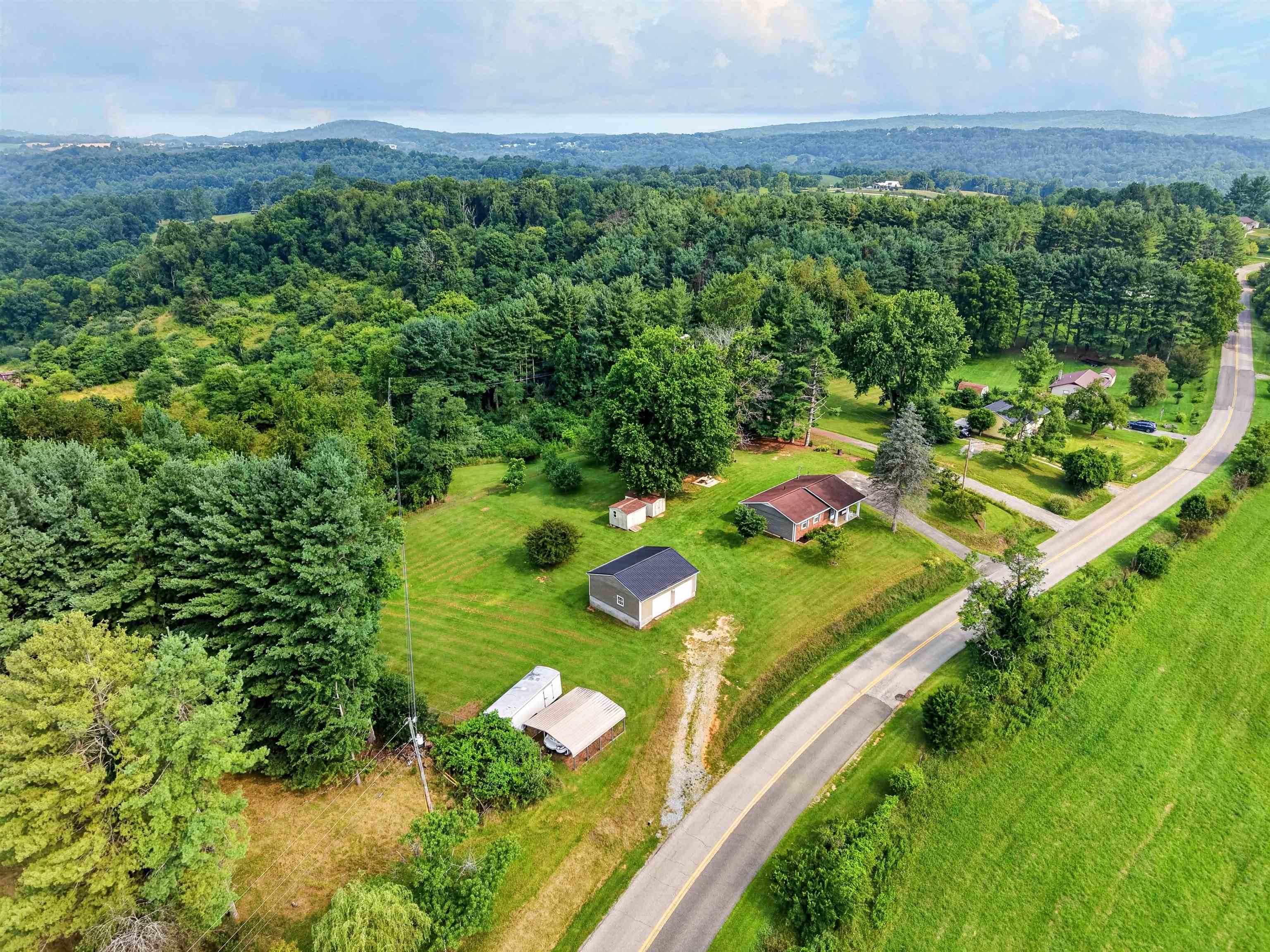 867 Switchback Road
