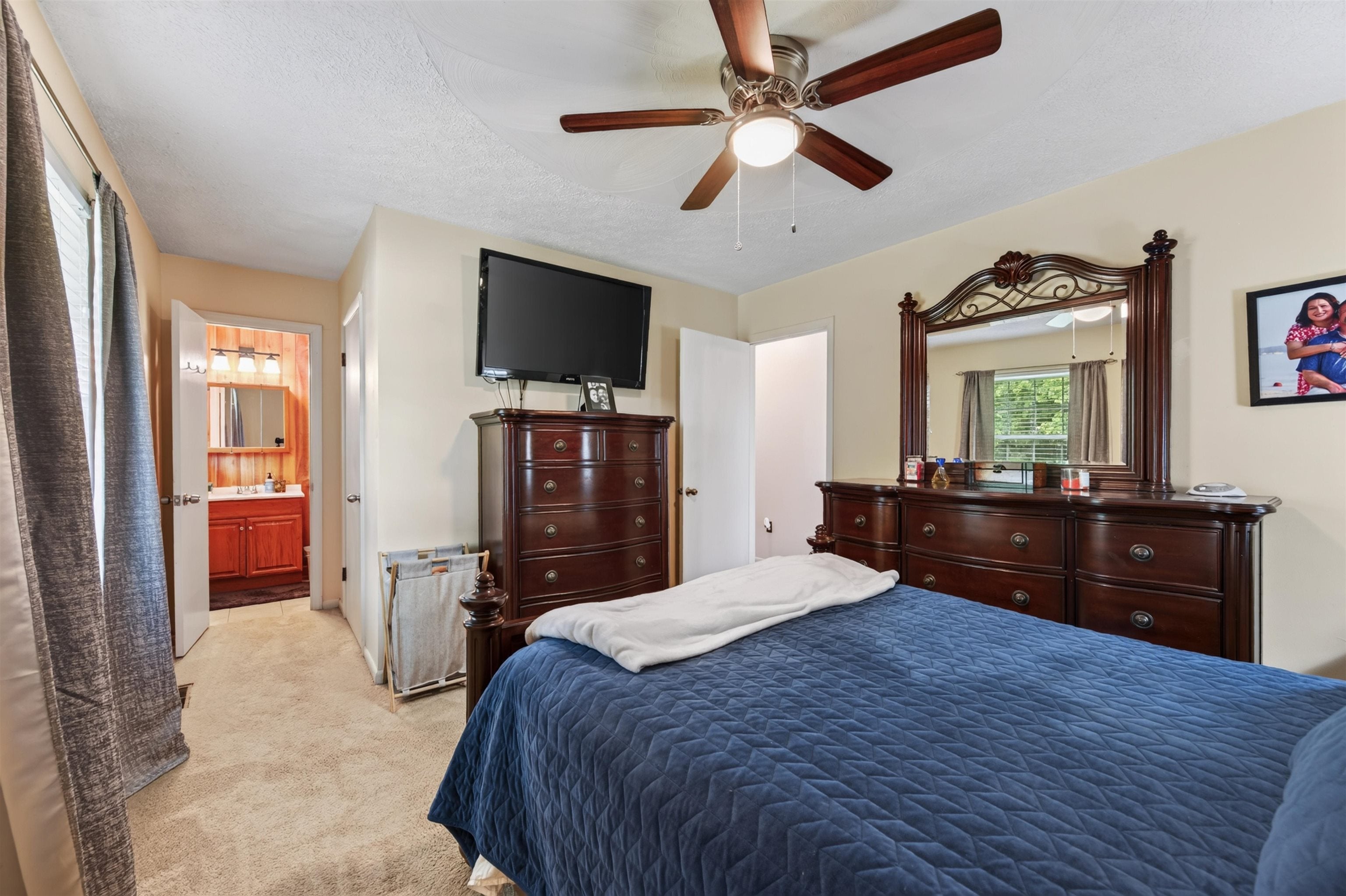 867 Switchback Road