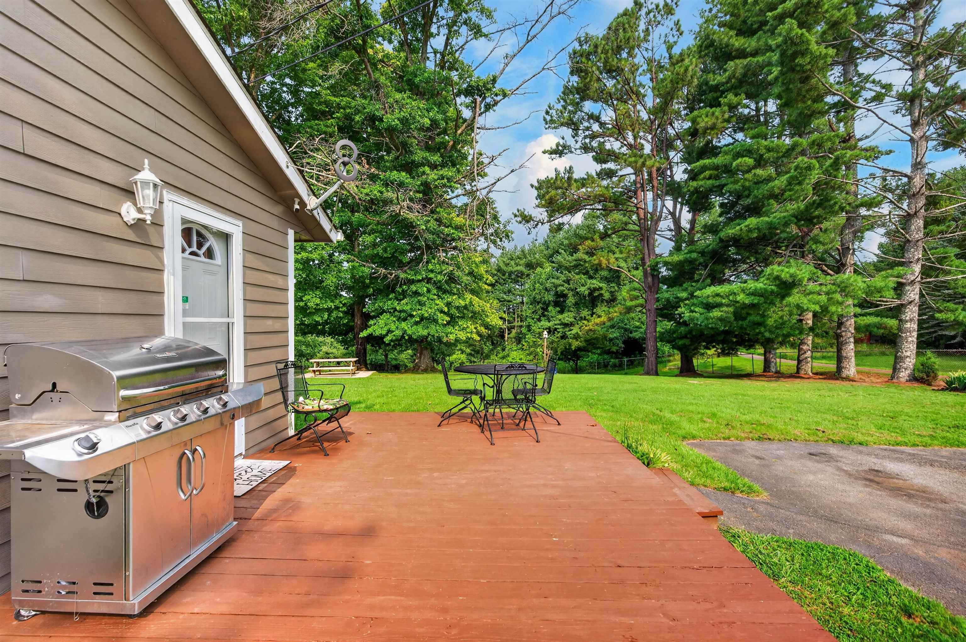 867 Switchback Road