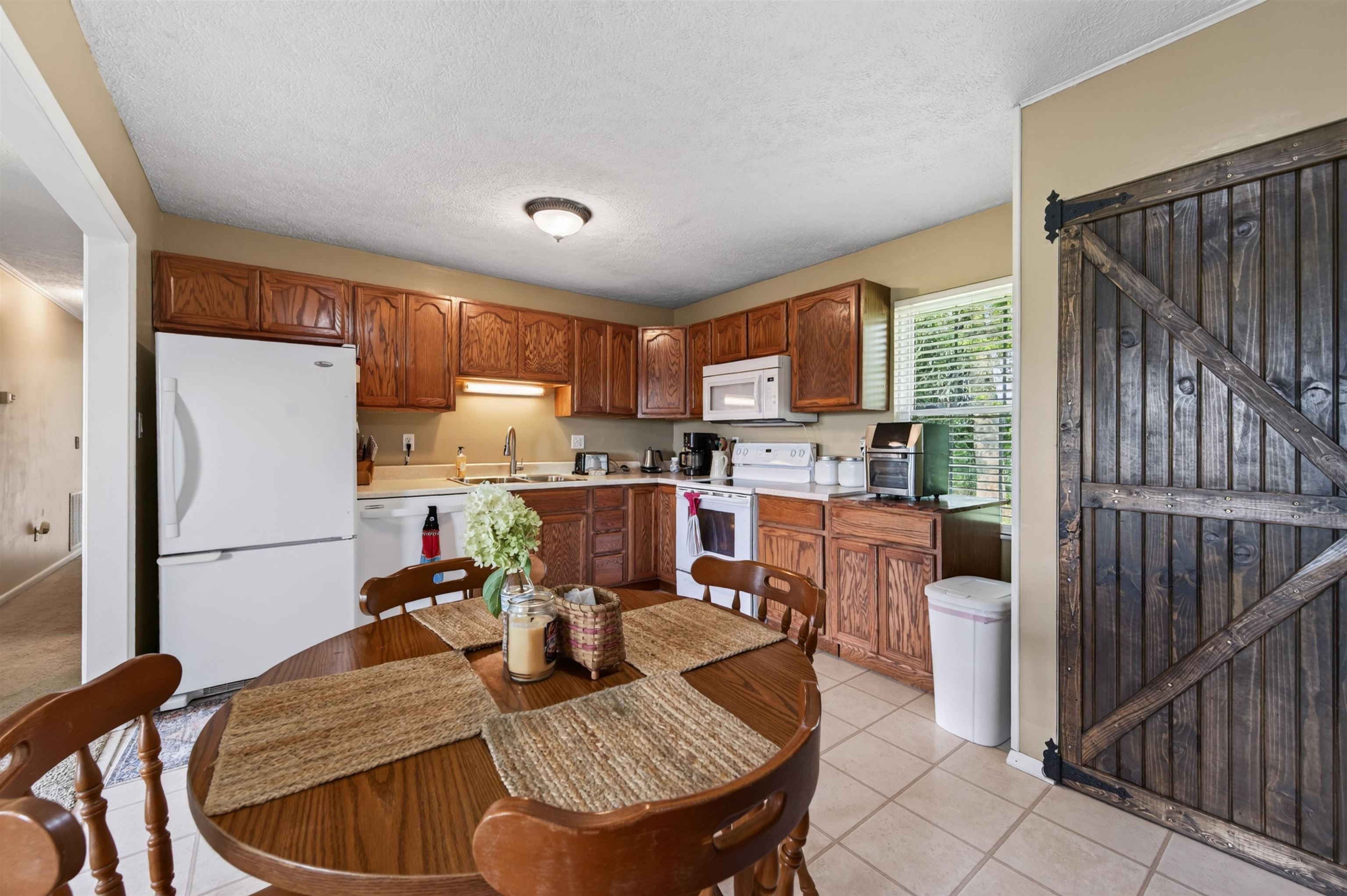 867 Switchback Road