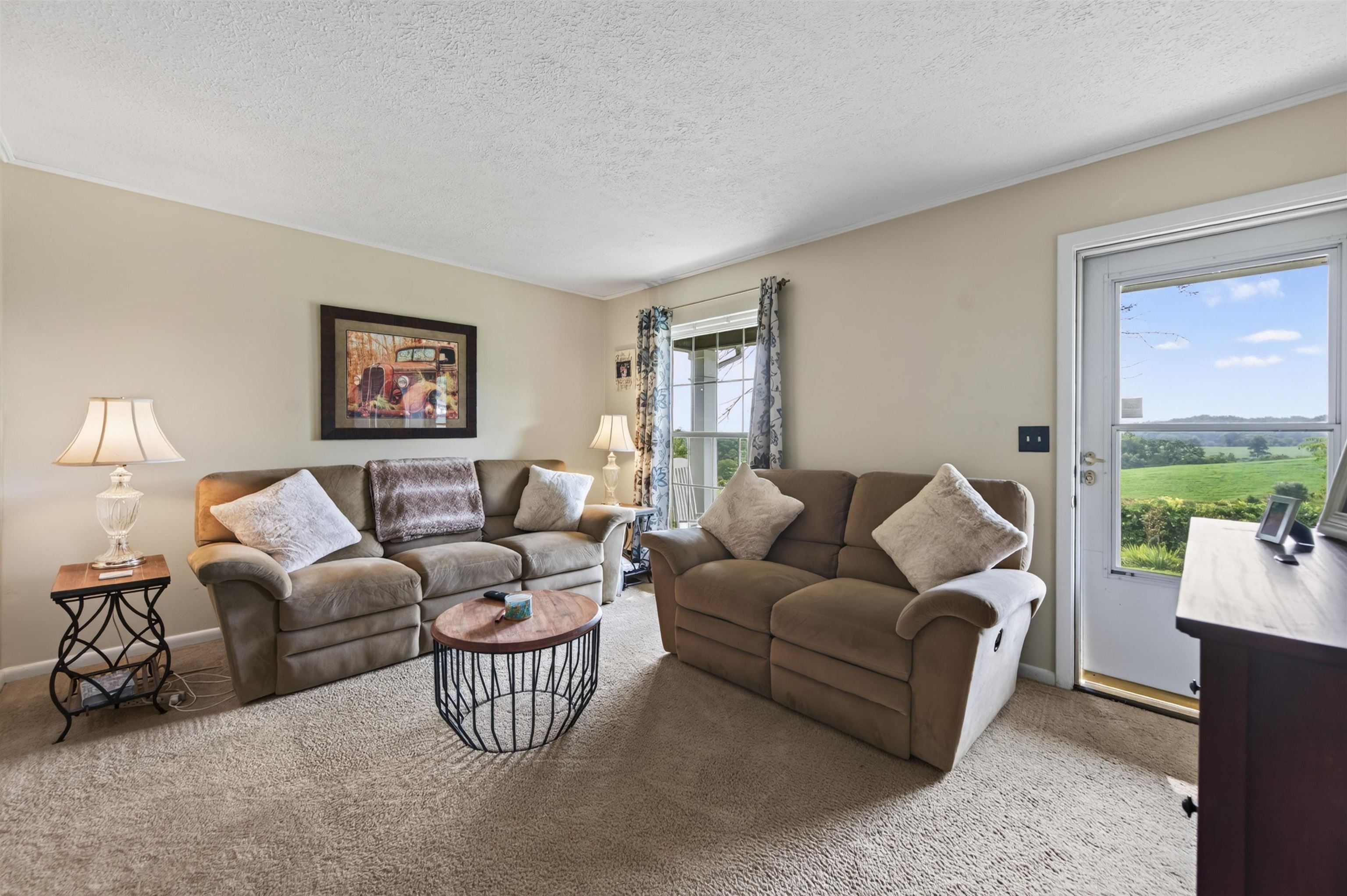 867 Switchback Road