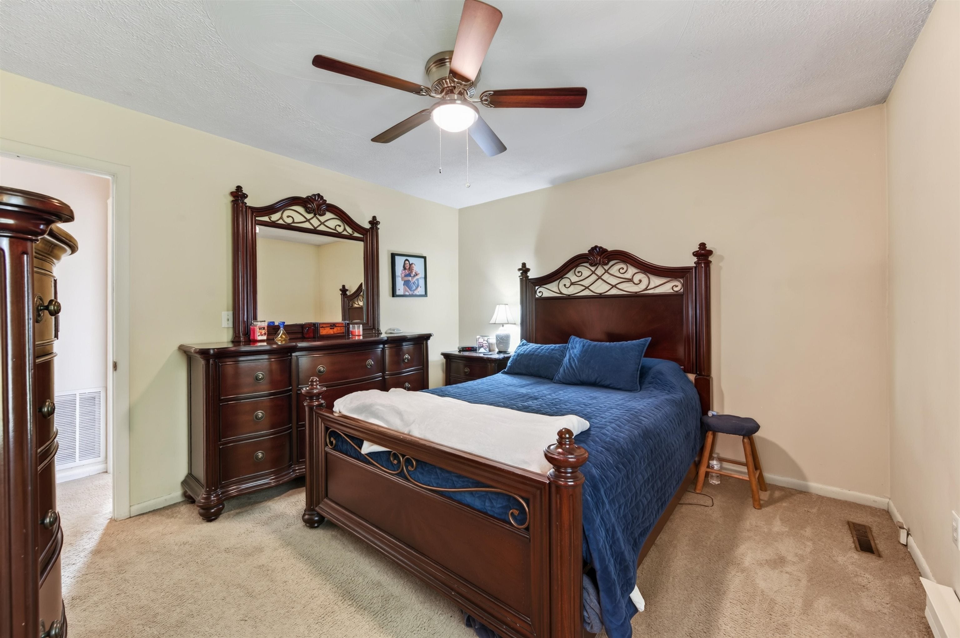 867 Switchback Road