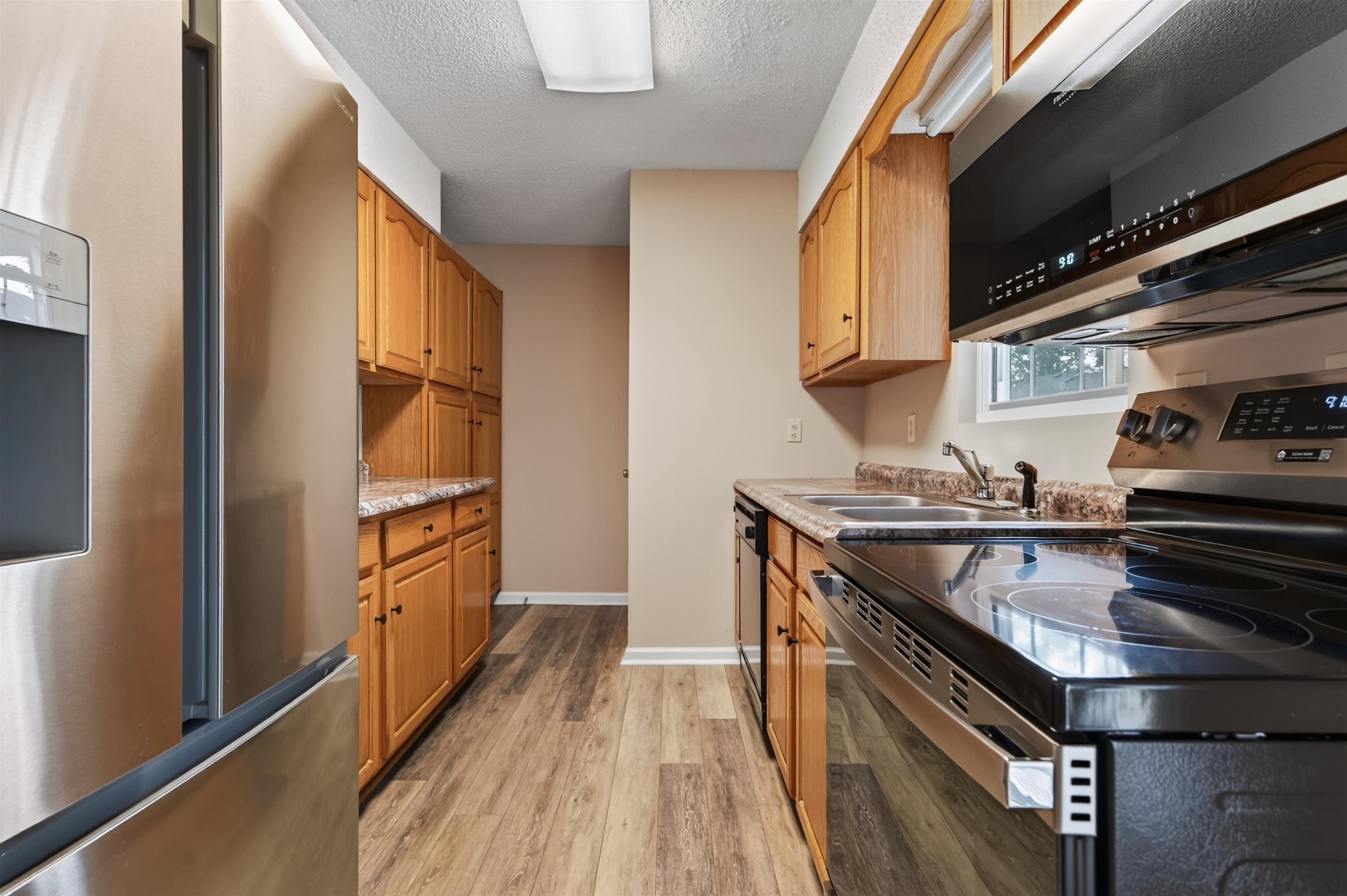 220 Darci Drive SE