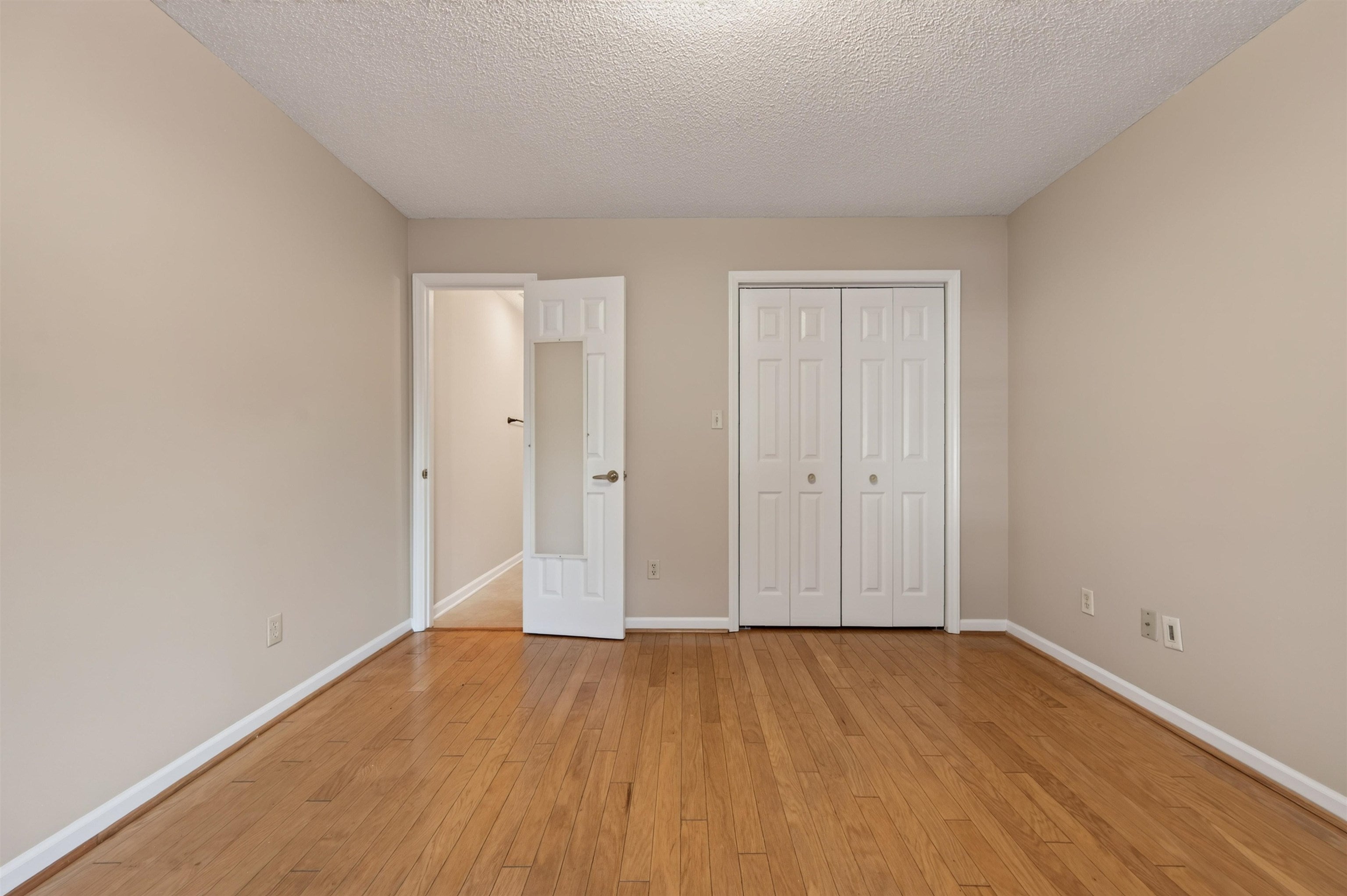 220 Darci Drive SE