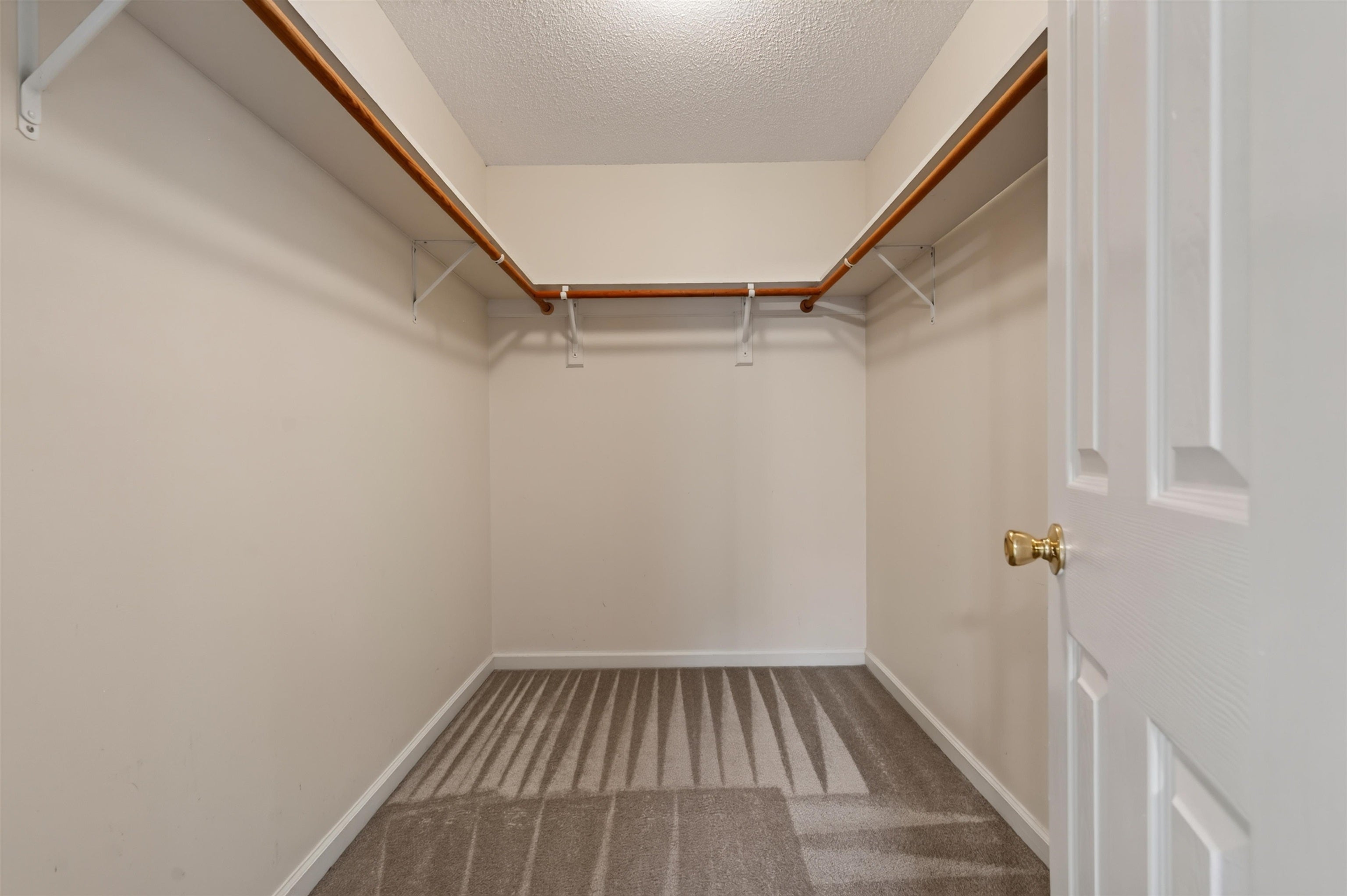 220 Darci Drive SE