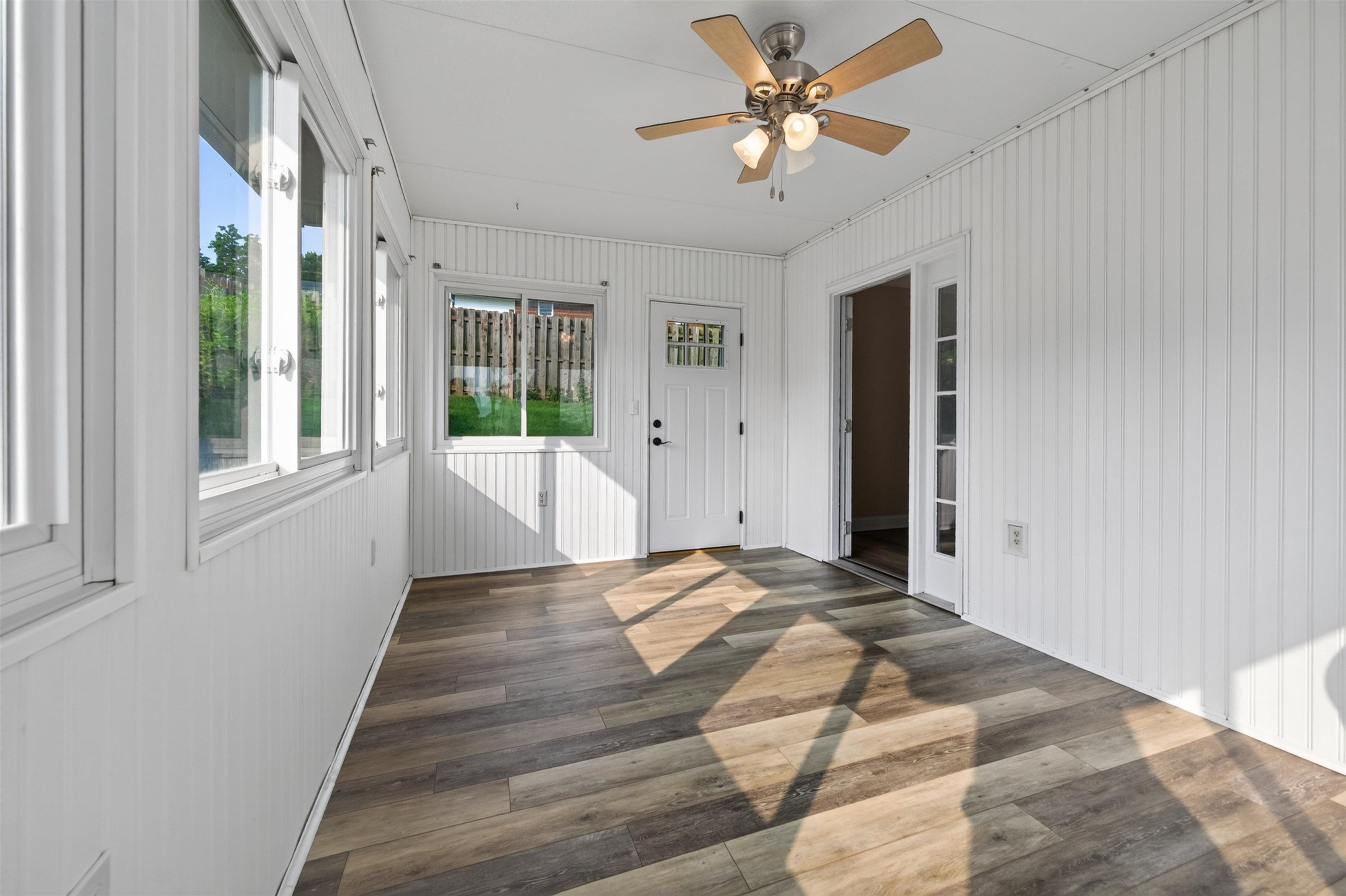 220 Darci Drive SE