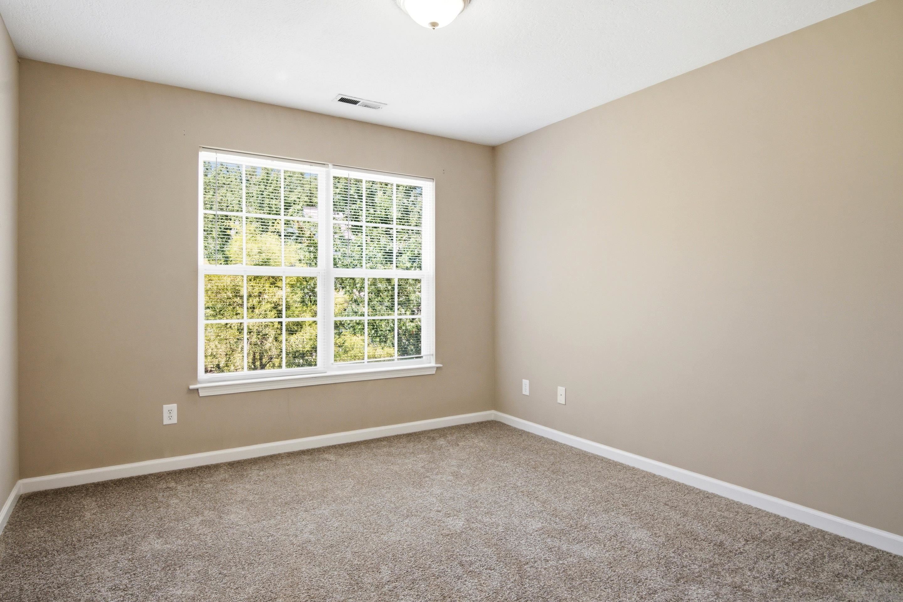 1721 Aden Lane