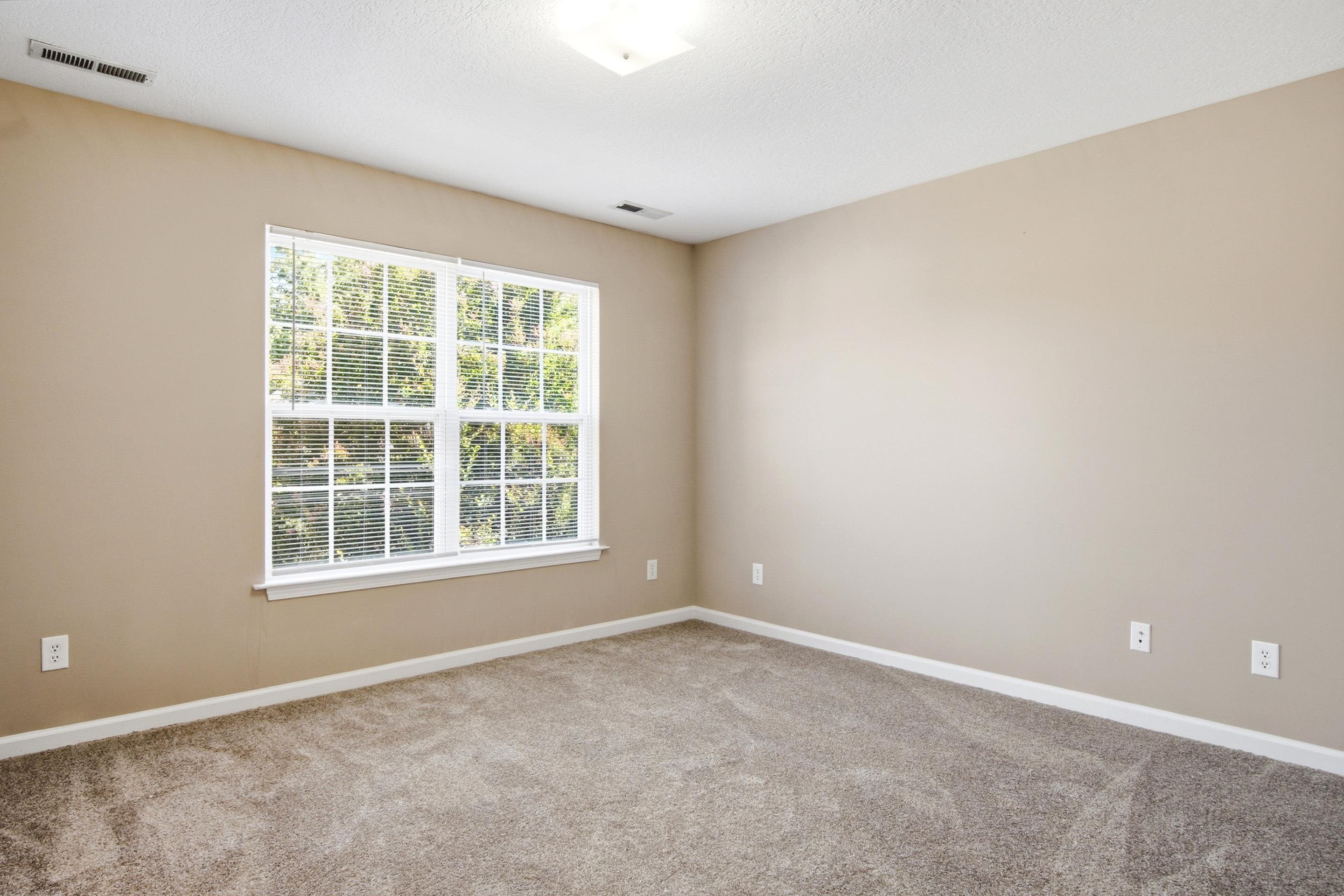1721 Aden Lane