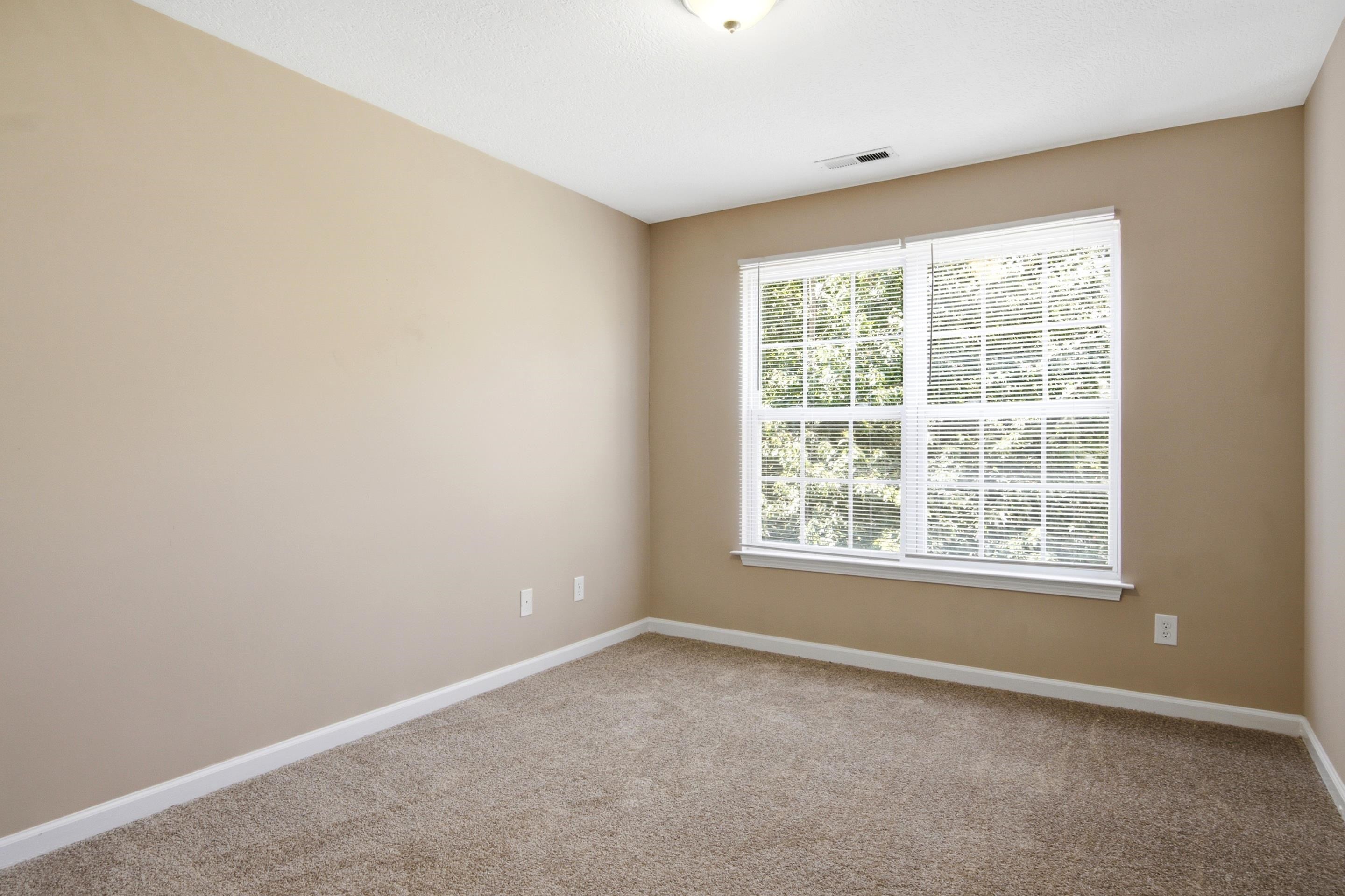1721 Aden Lane