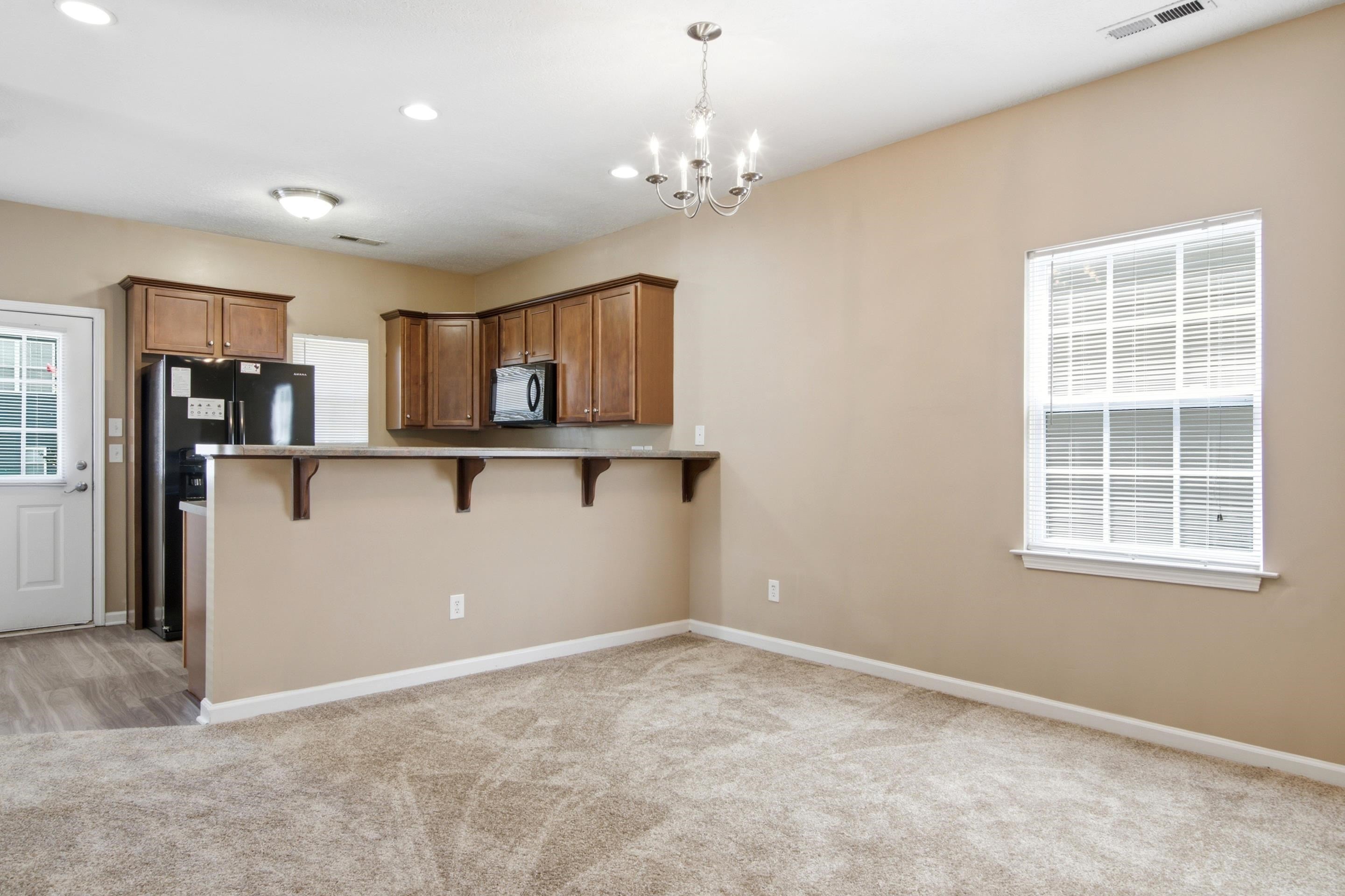 1721 Aden Lane