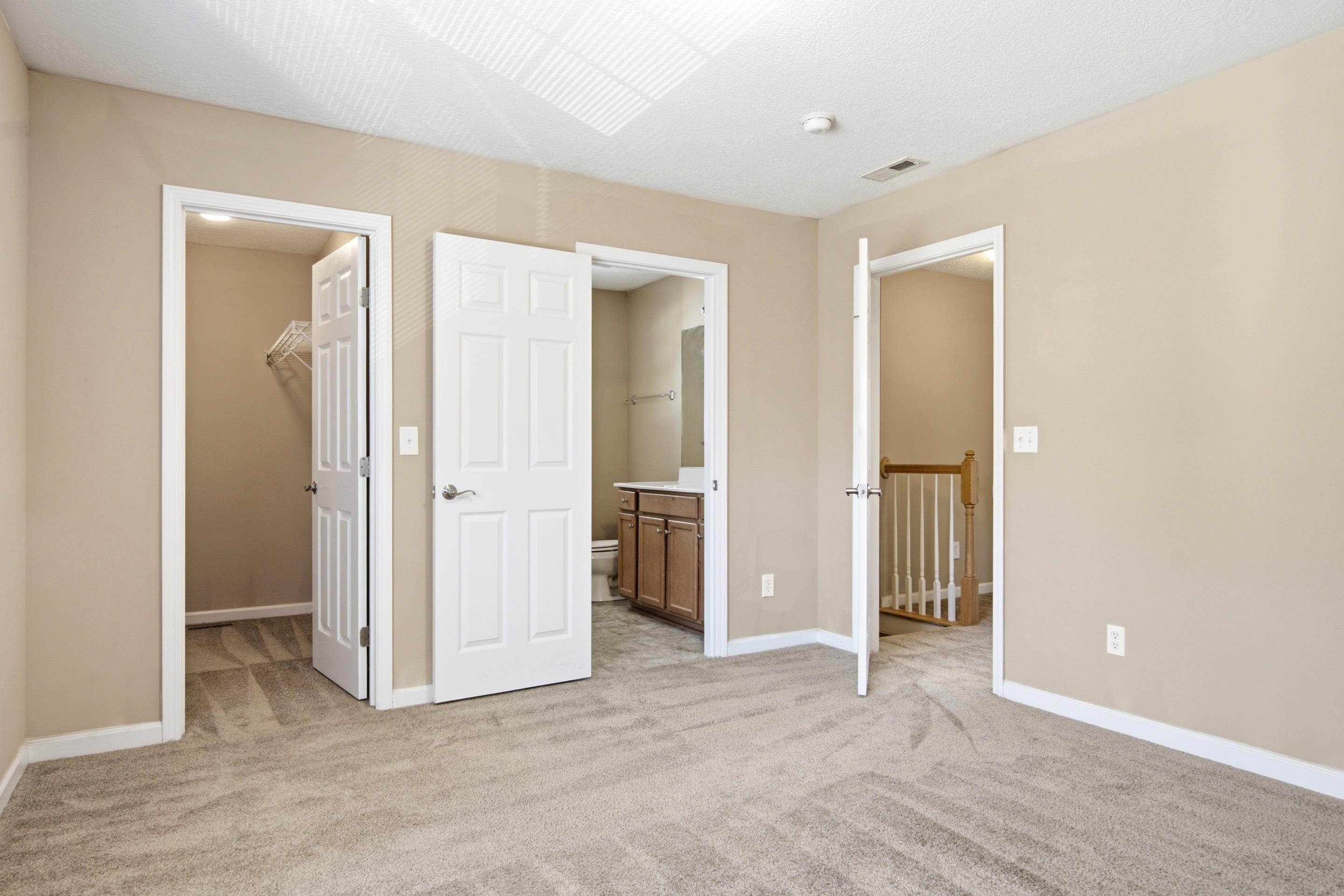1727 Aden Lane