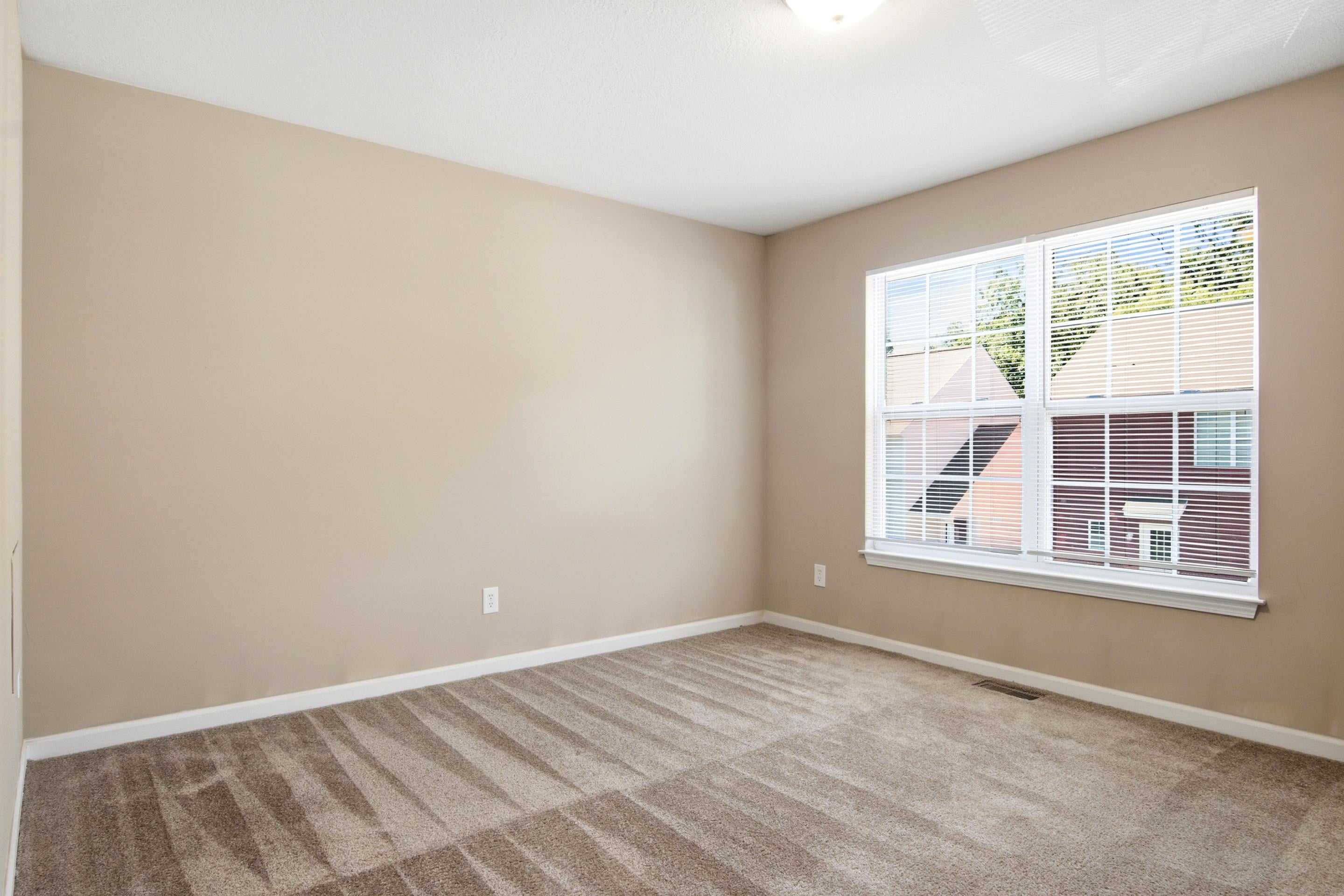 1727 Aden Lane