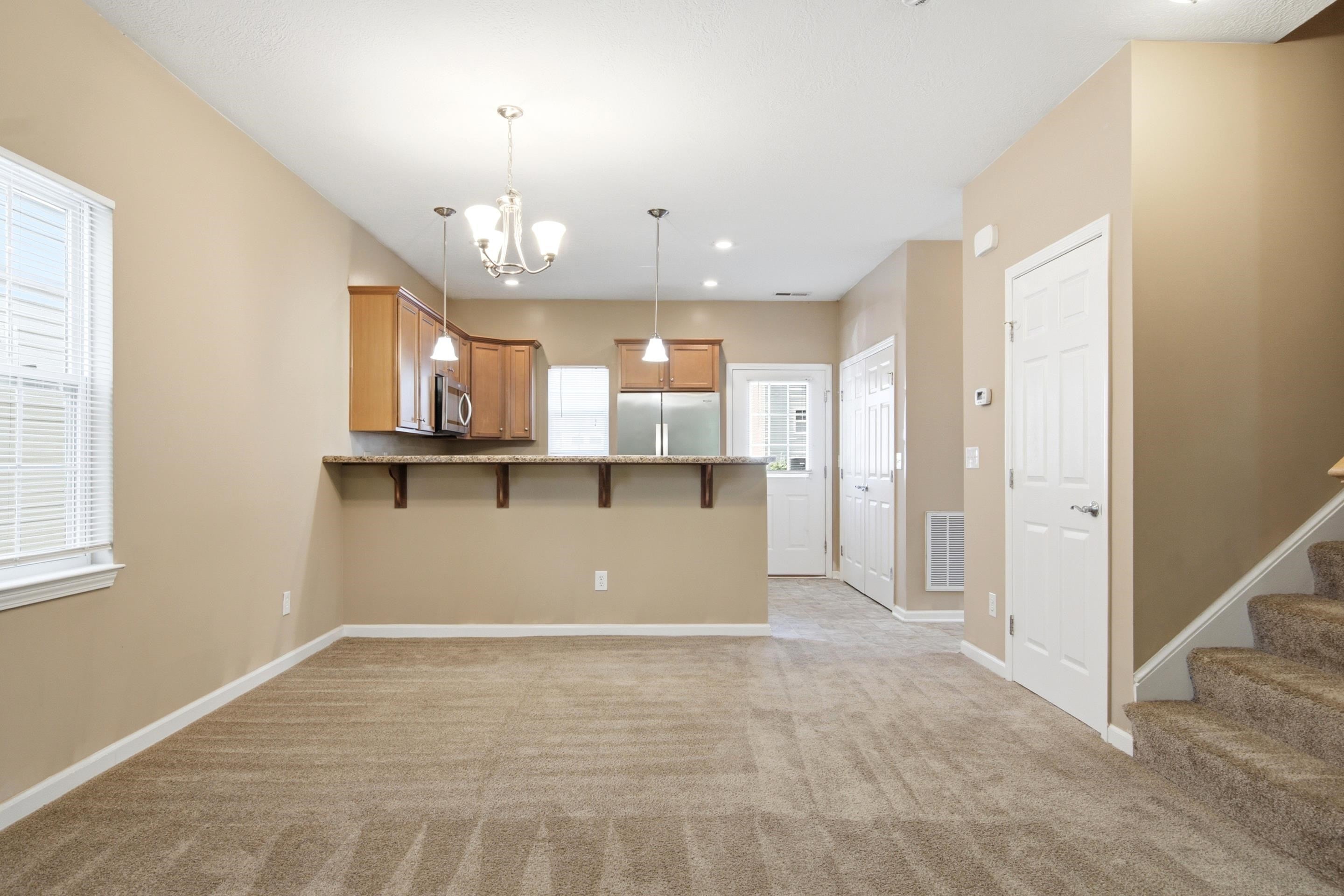 1727 Aden Lane