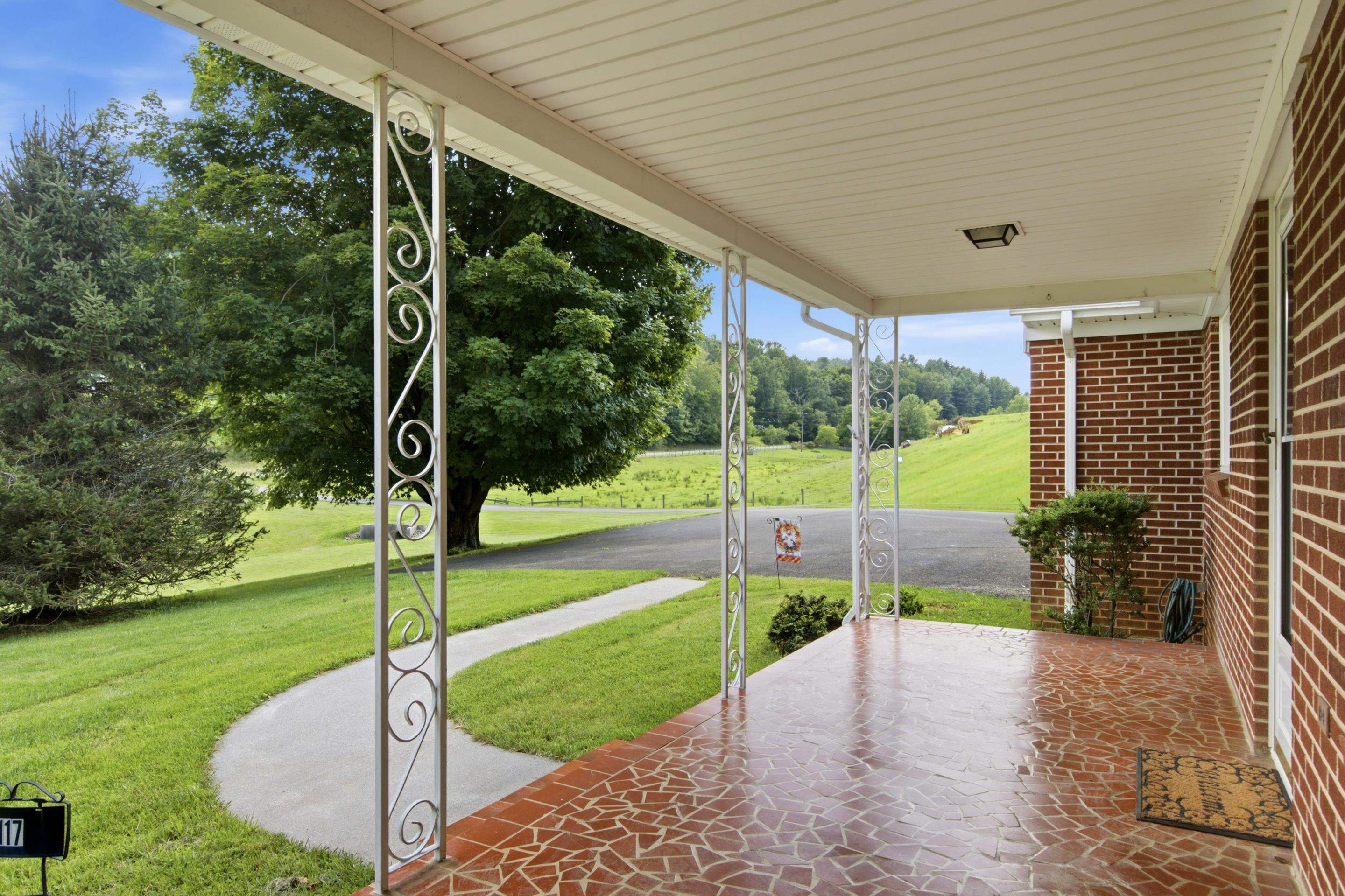 117 White Pine Lane