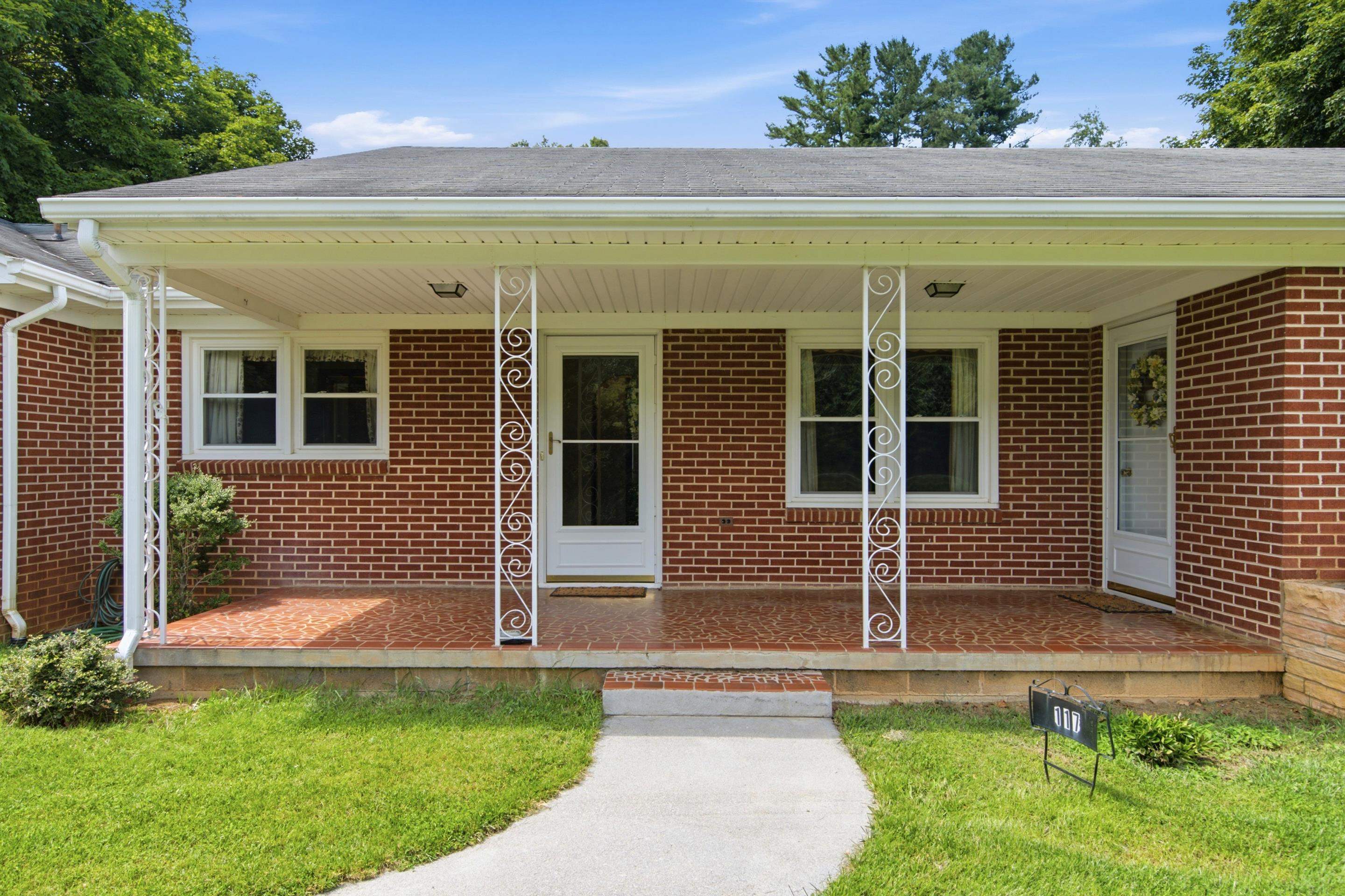 117 White Pine Lane