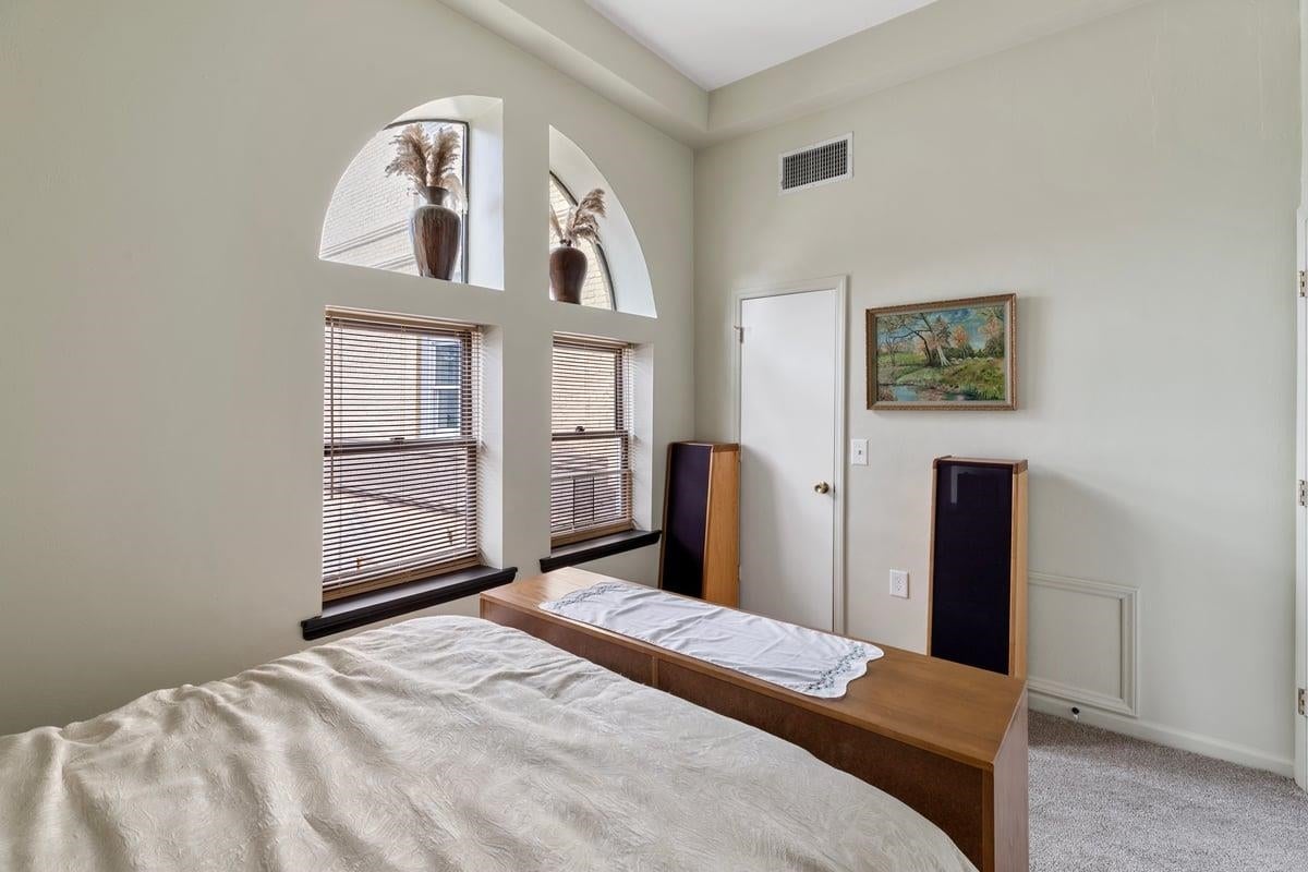 303 W Main Street 206