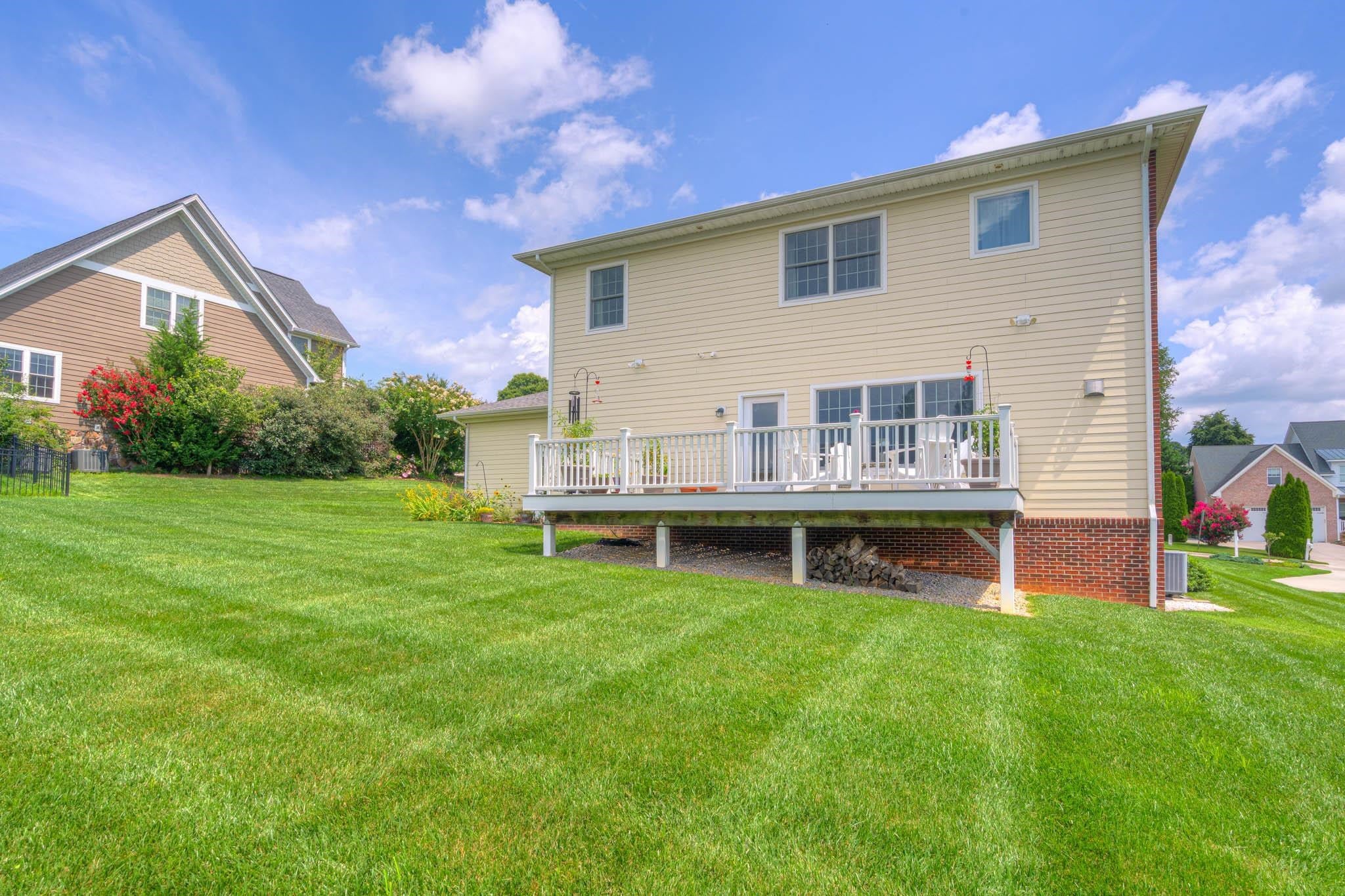 912 Willard Drive