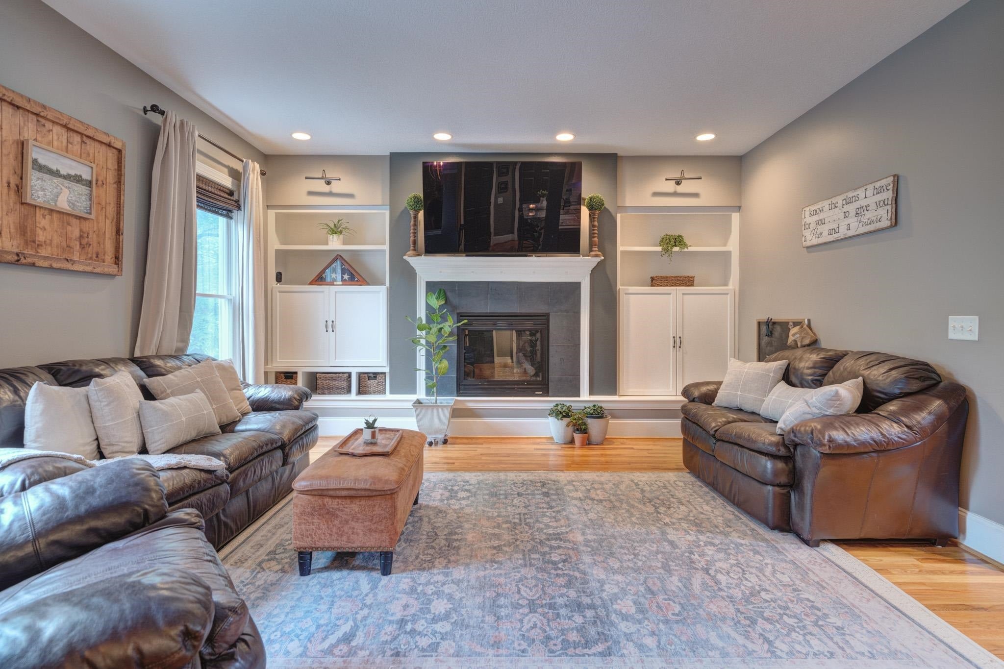 605 Leisure Lane