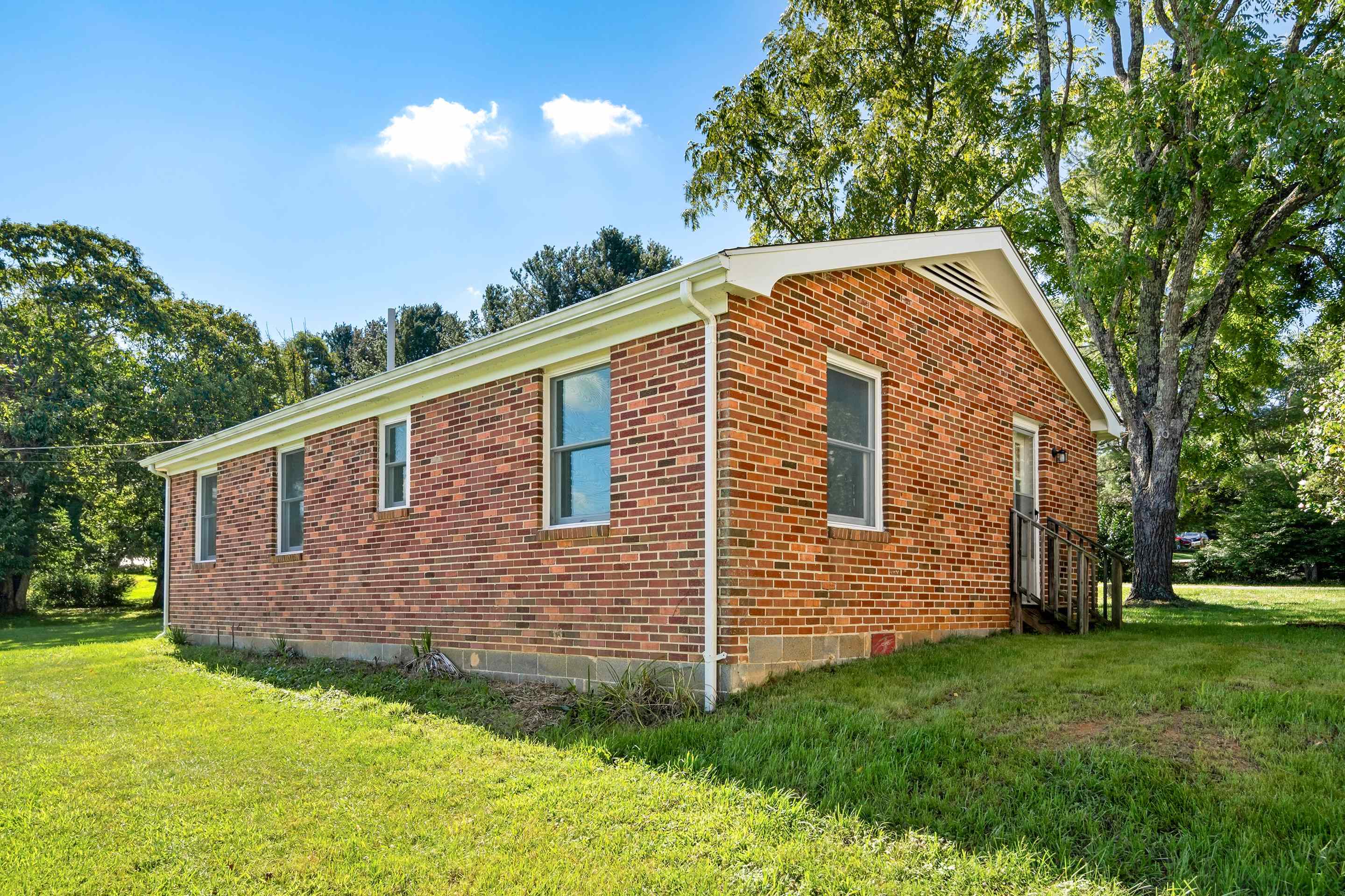 1420 Bishop Road
