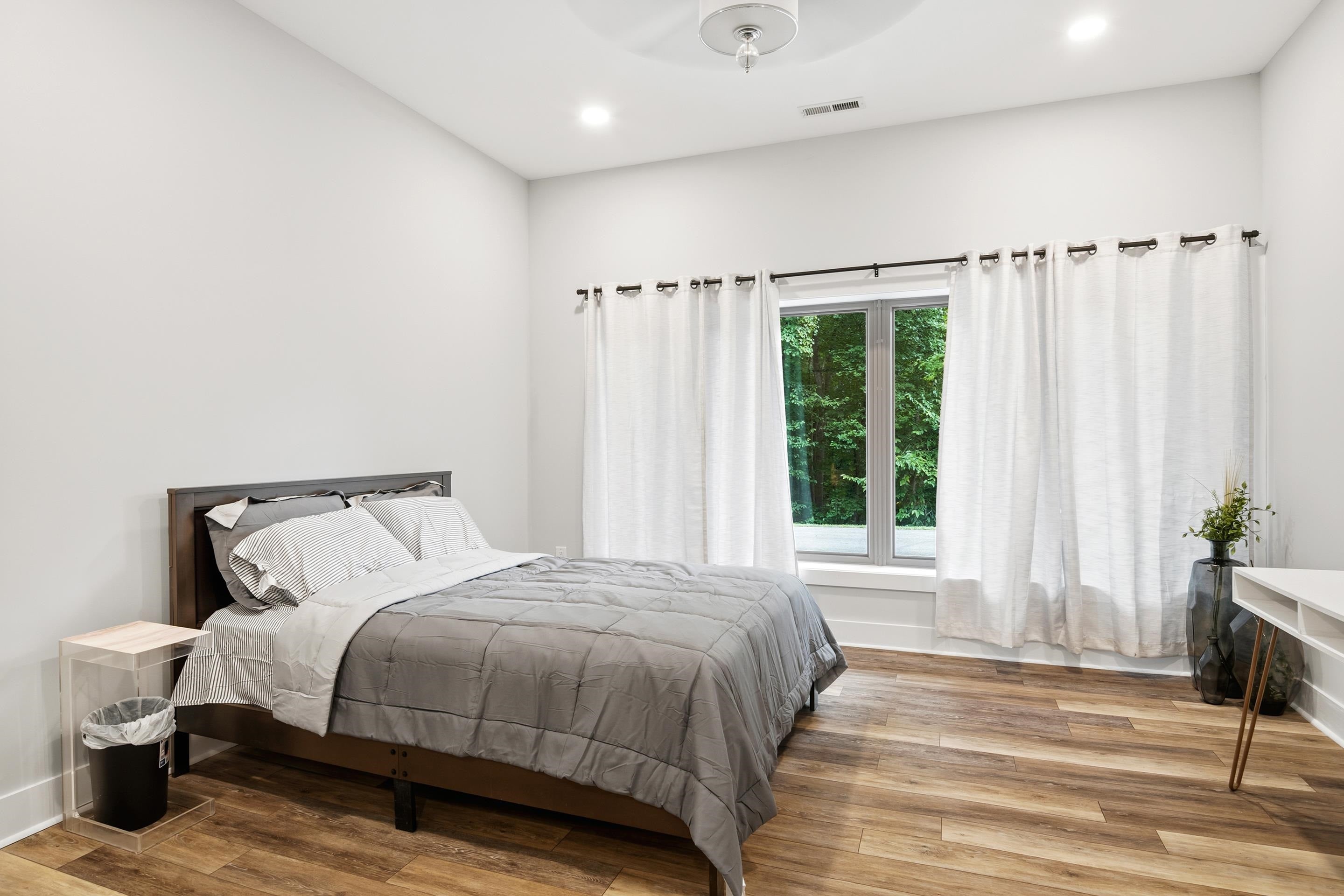 401 Deercroft Drive