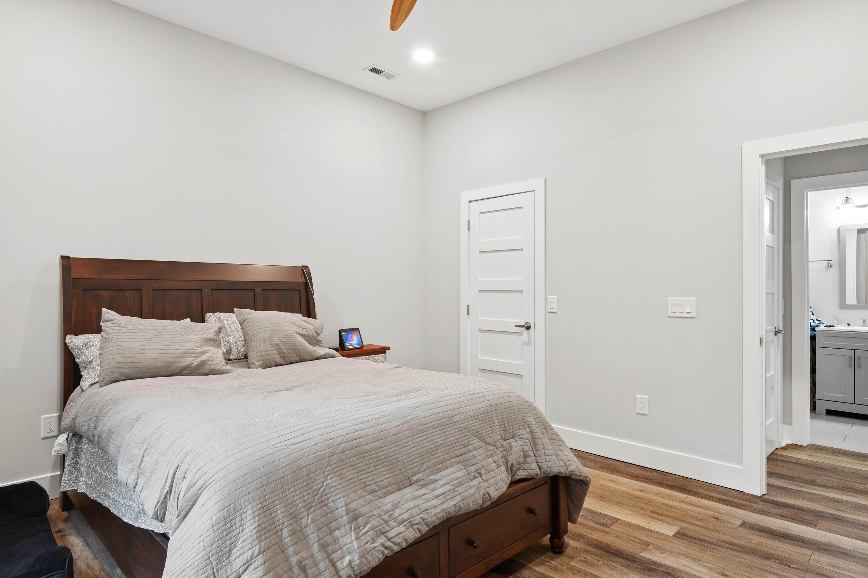 401 Deercroft Drive
