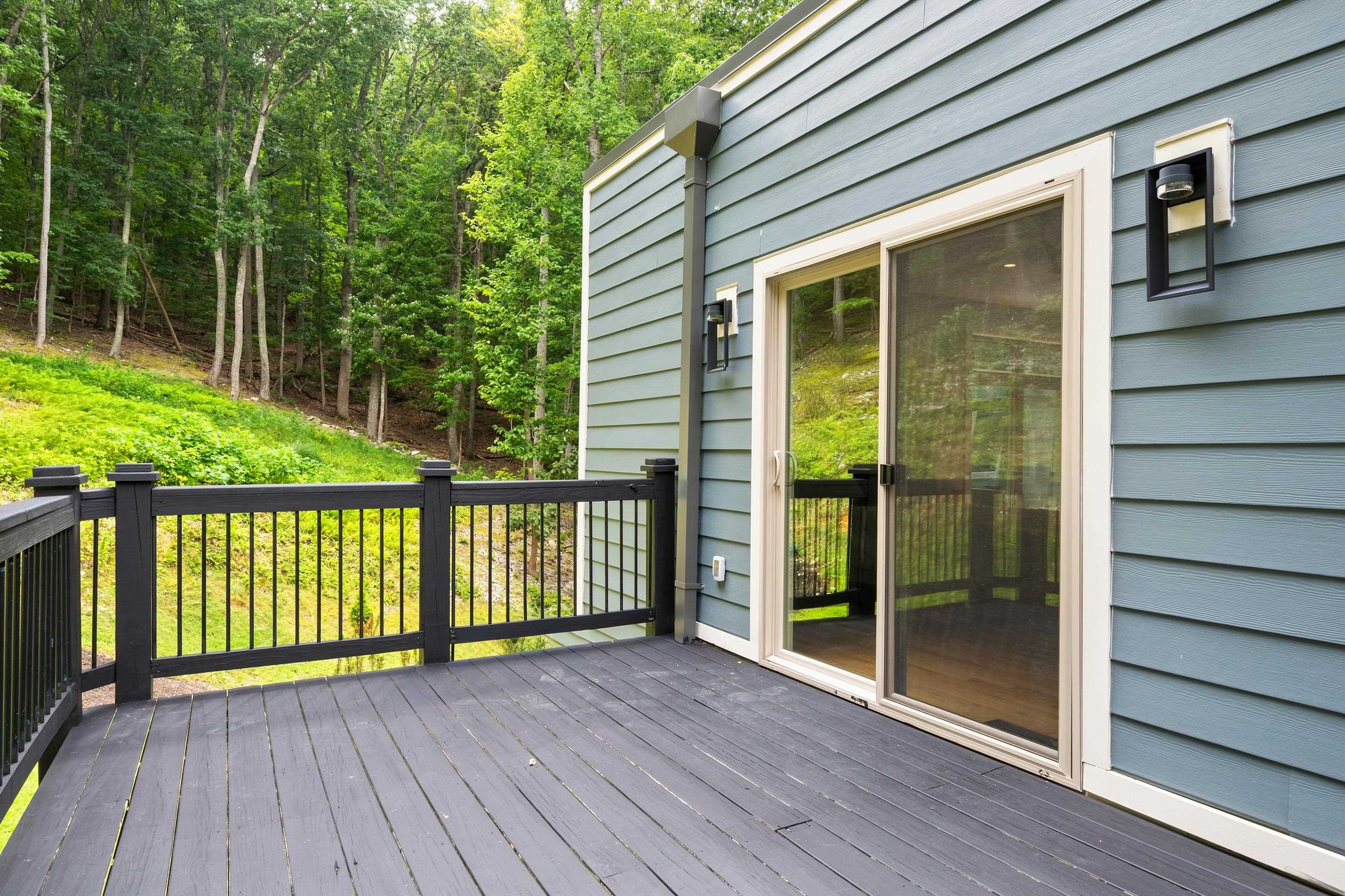401 Deercroft Drive