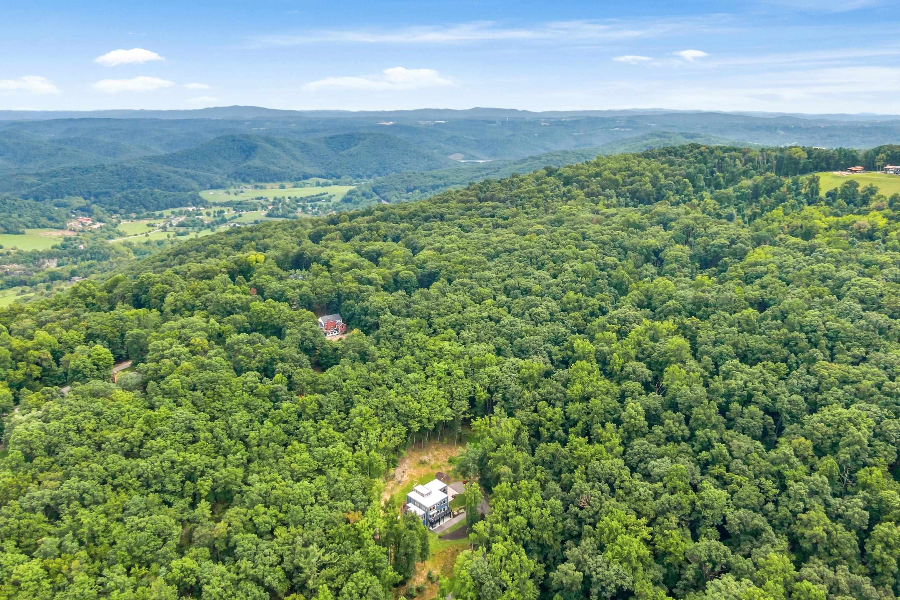 401 Deercroft Drive