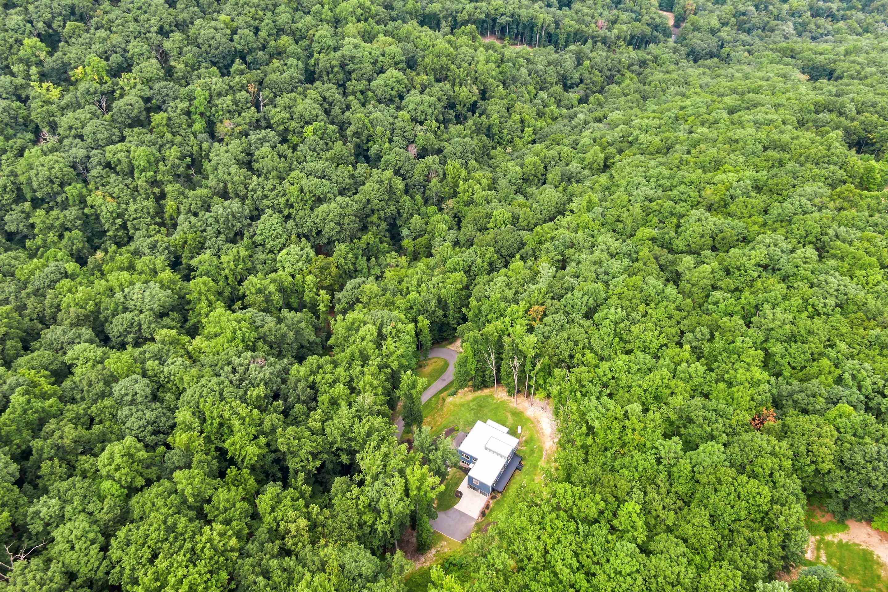 401 Deercroft Drive