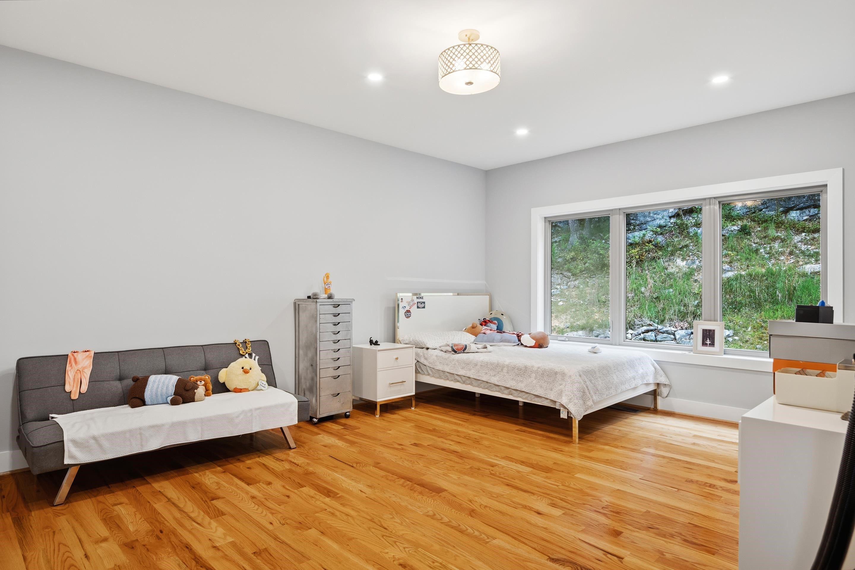 401 Deercroft Drive