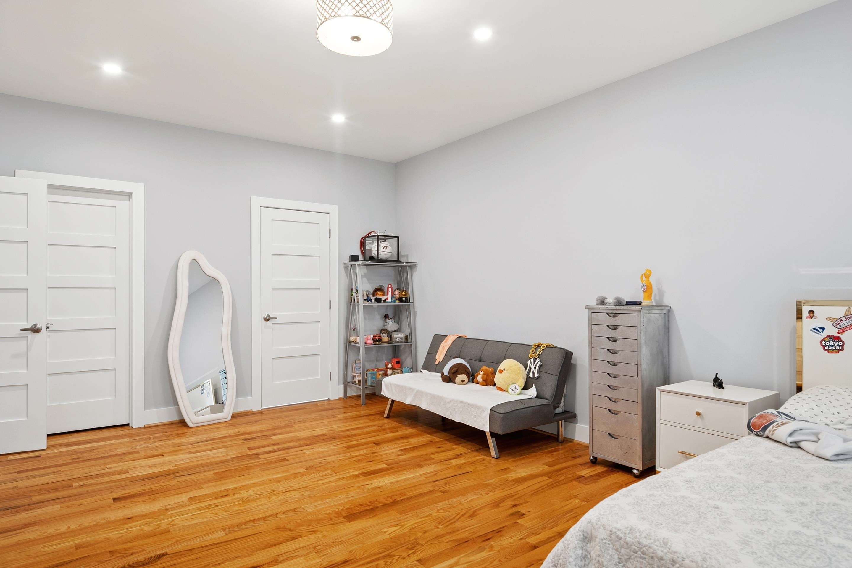 401 Deercroft Drive