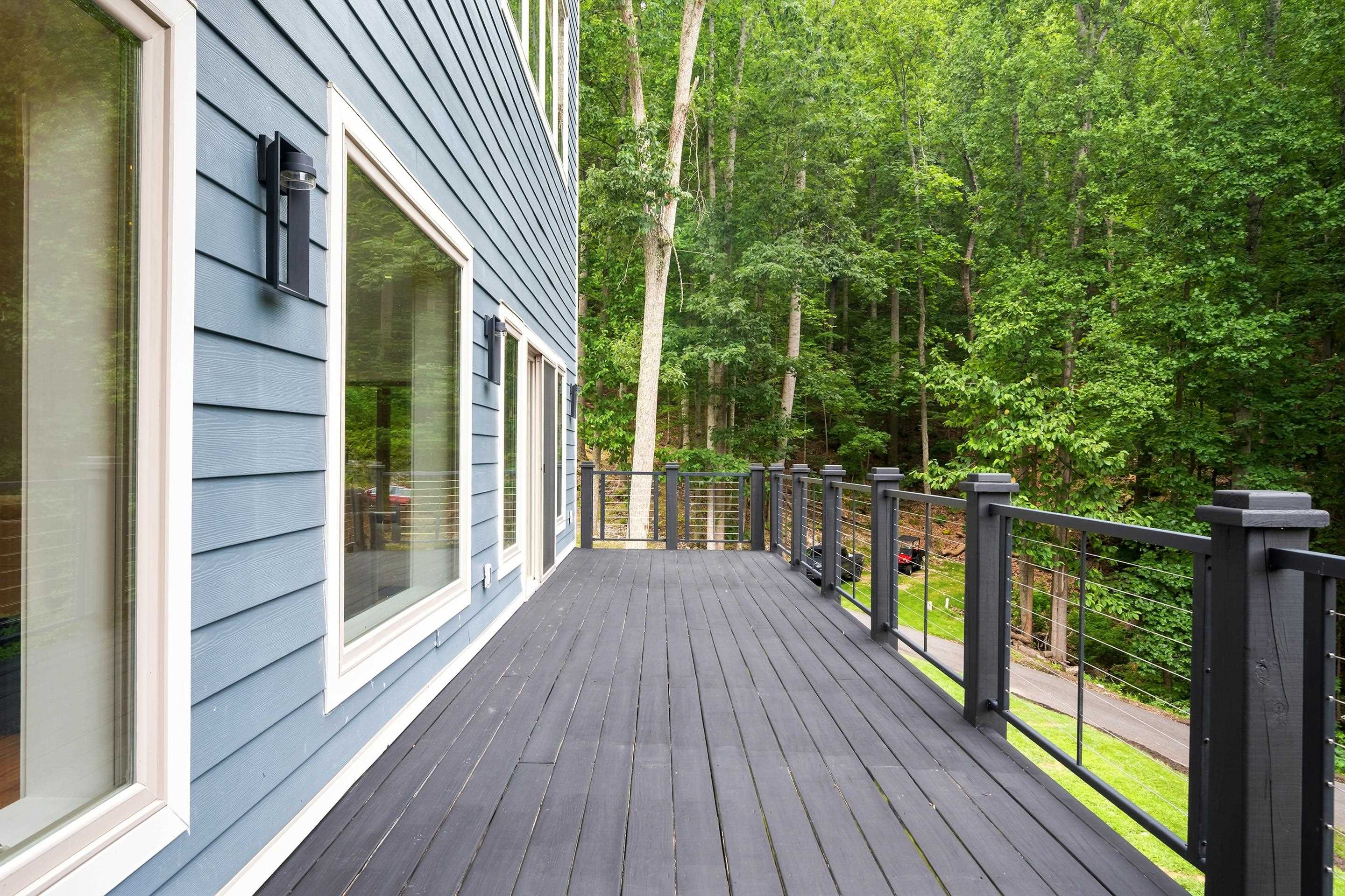 401 Deercroft Drive