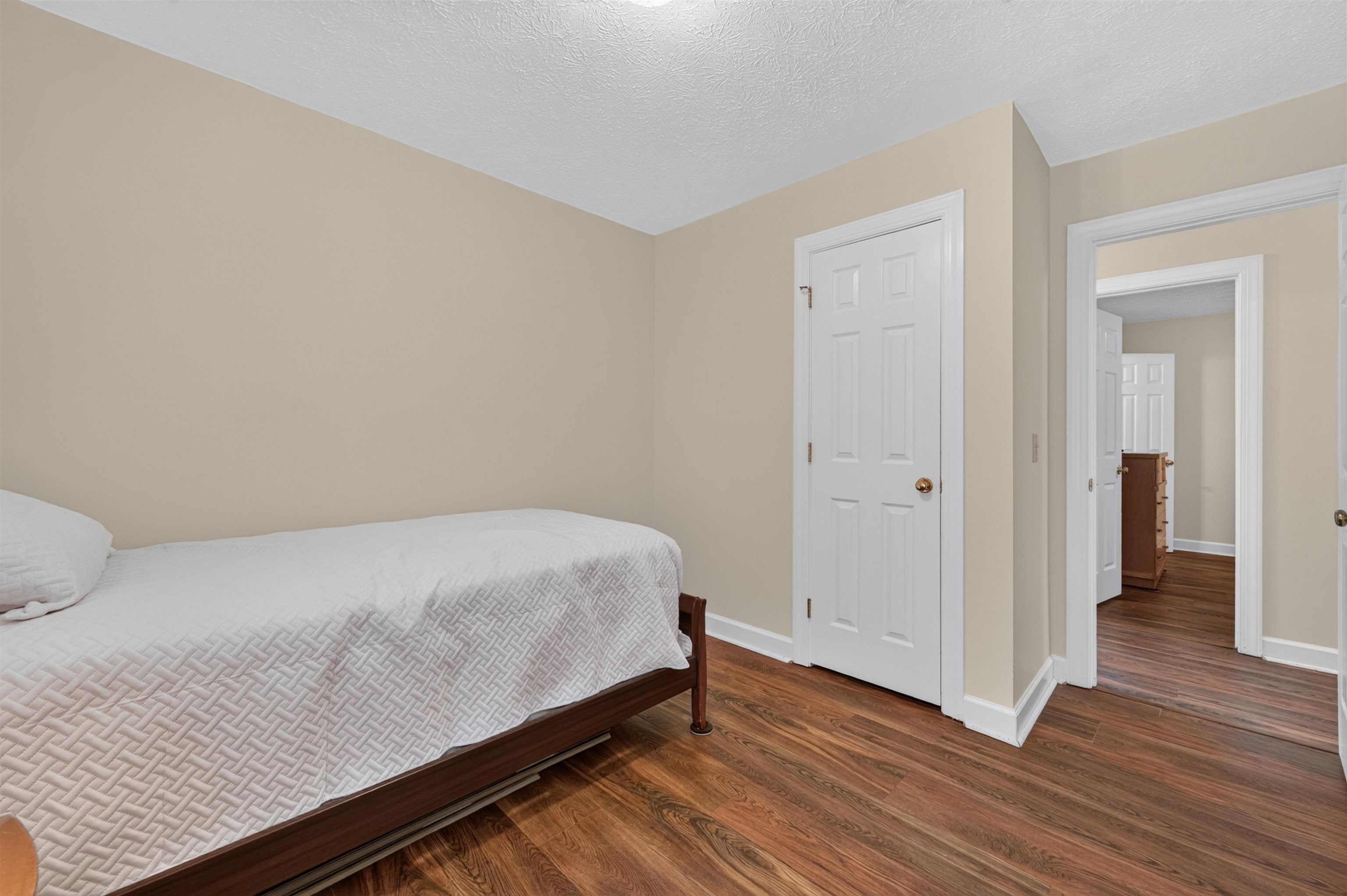 650 Kamran Drive