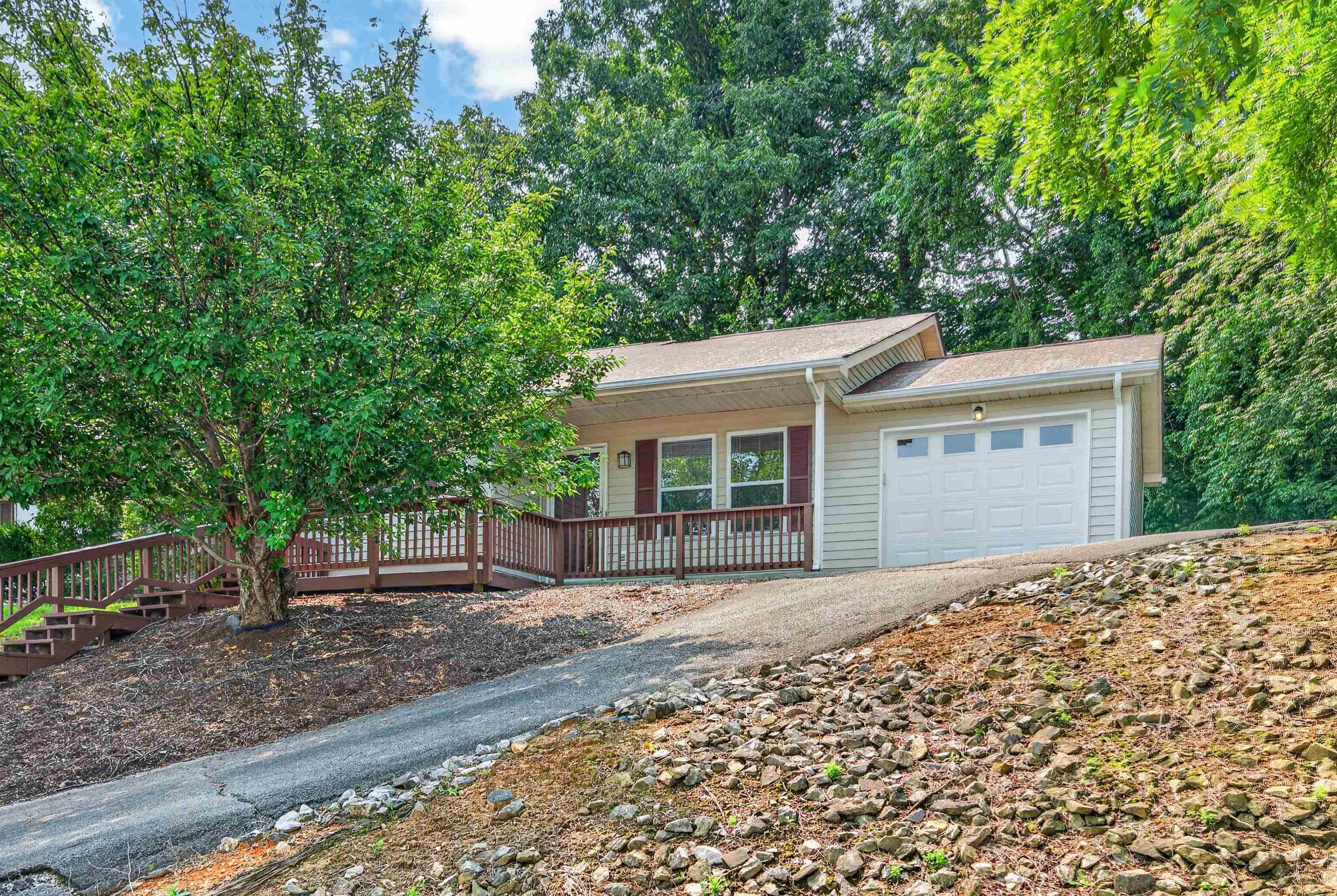 650 Kamran Drive