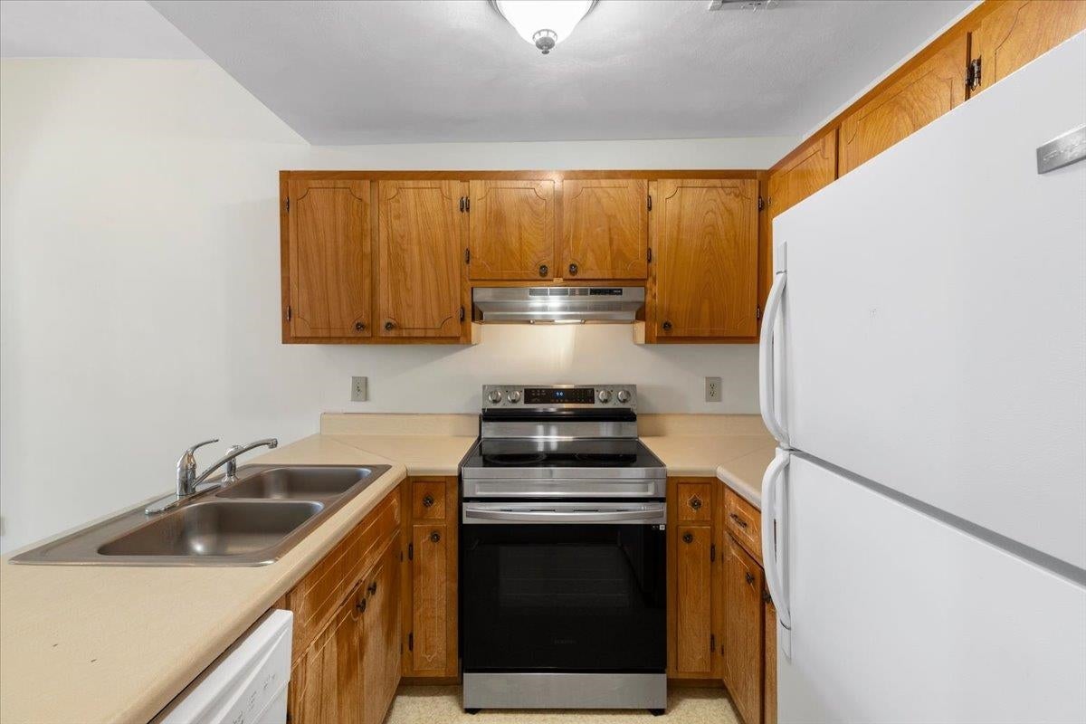 303 W Main Street 307