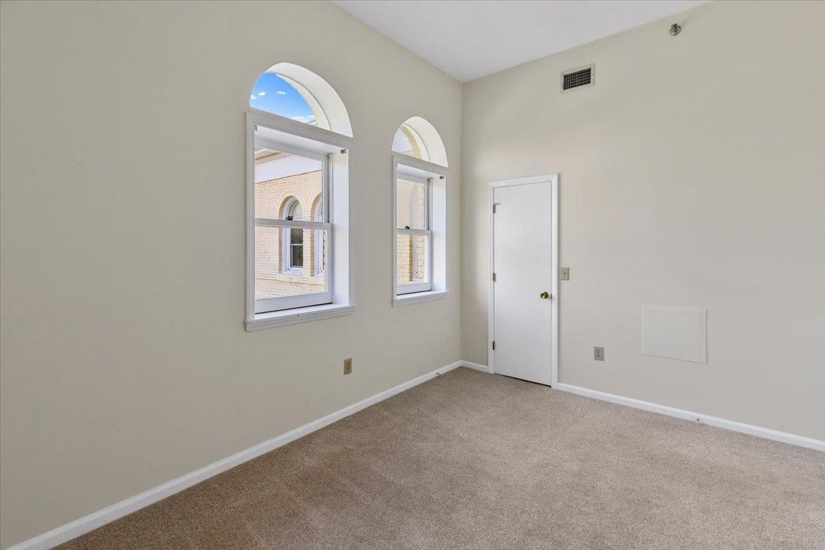303 W Main Street 307