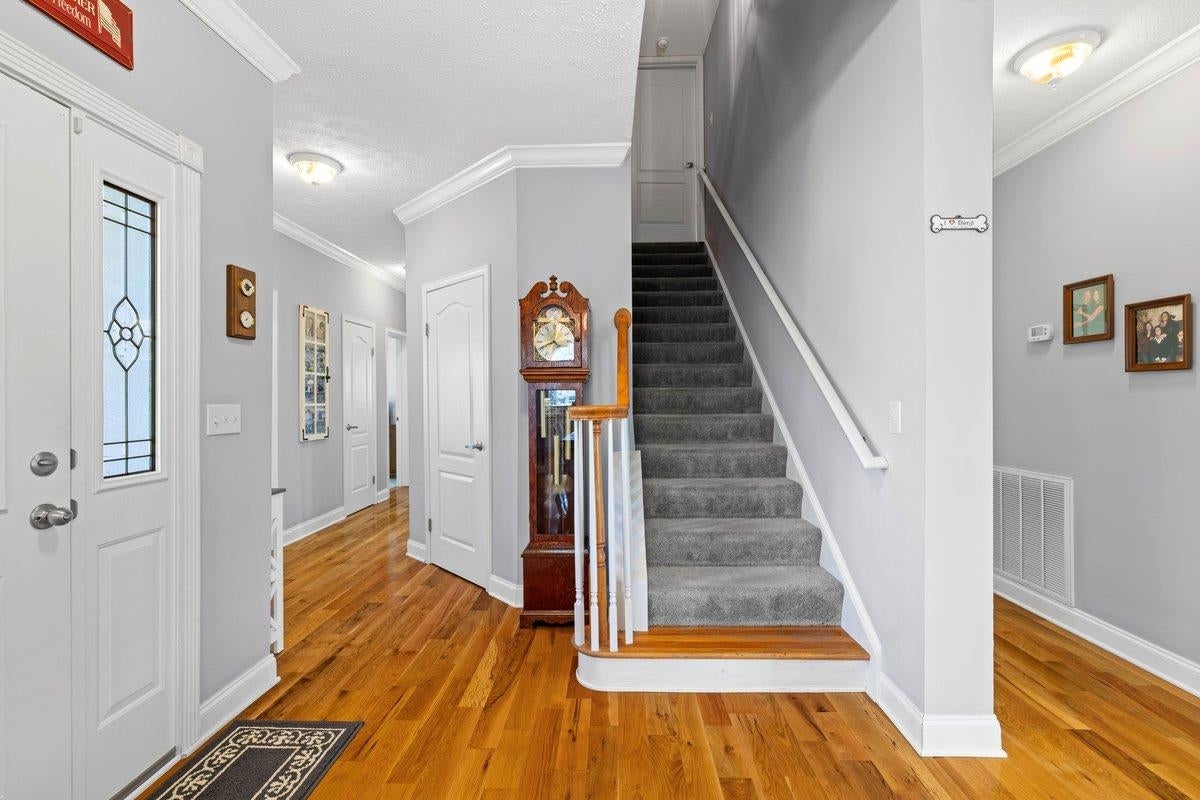 2713 FAIRWAY Drive