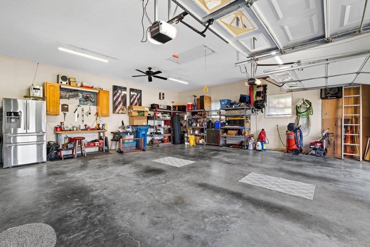 2713 FAIRWAY Drive