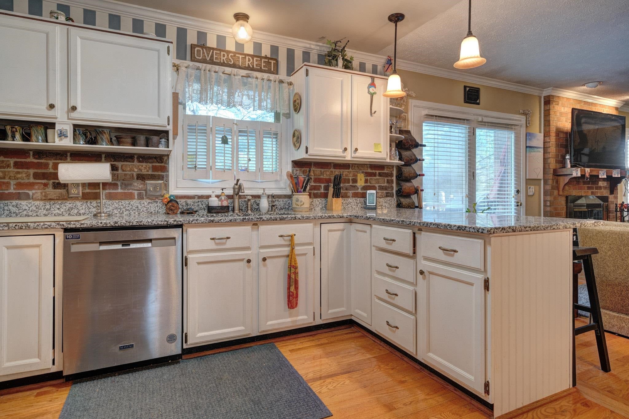 1000 BOBWHITE Drive