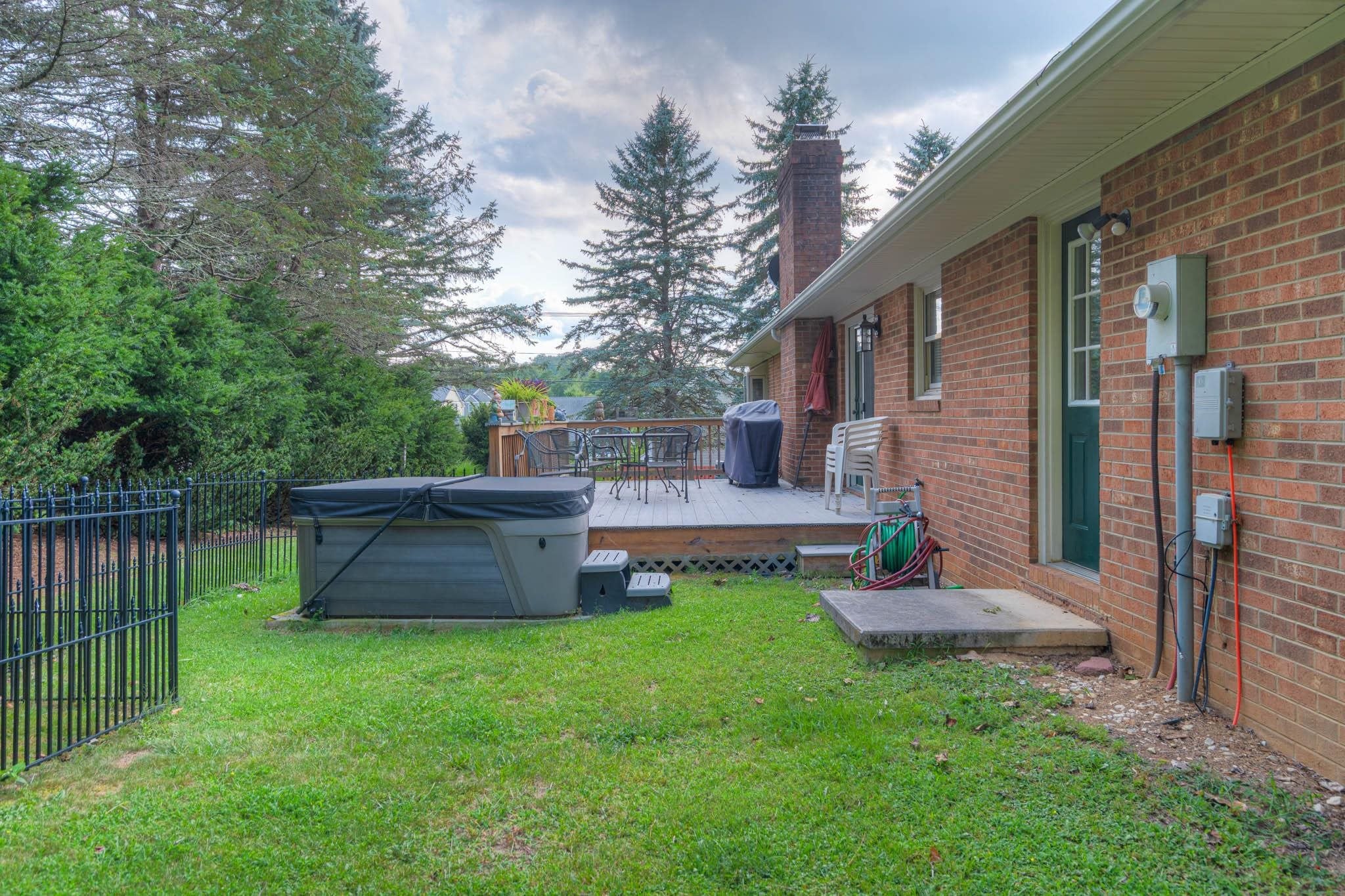 1000 BOBWHITE Drive