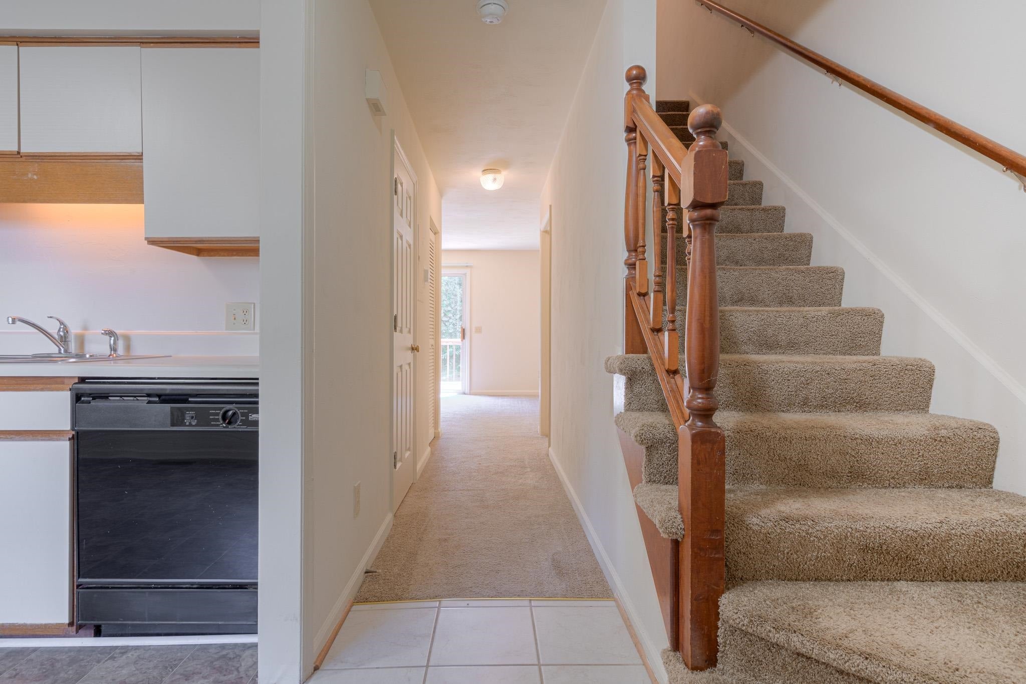 2524 Ridge Road