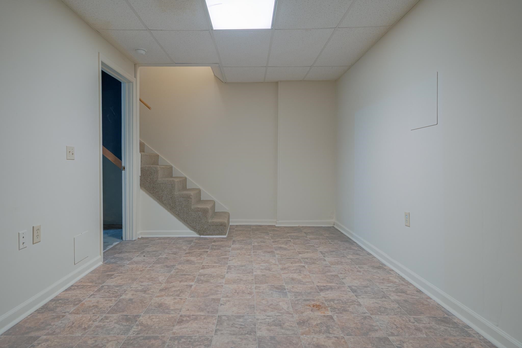 2524 Ridge Road