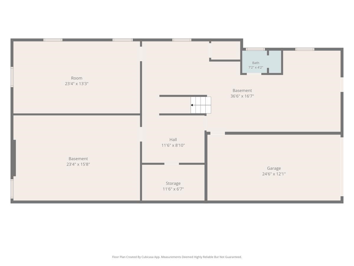905 OAK Drive